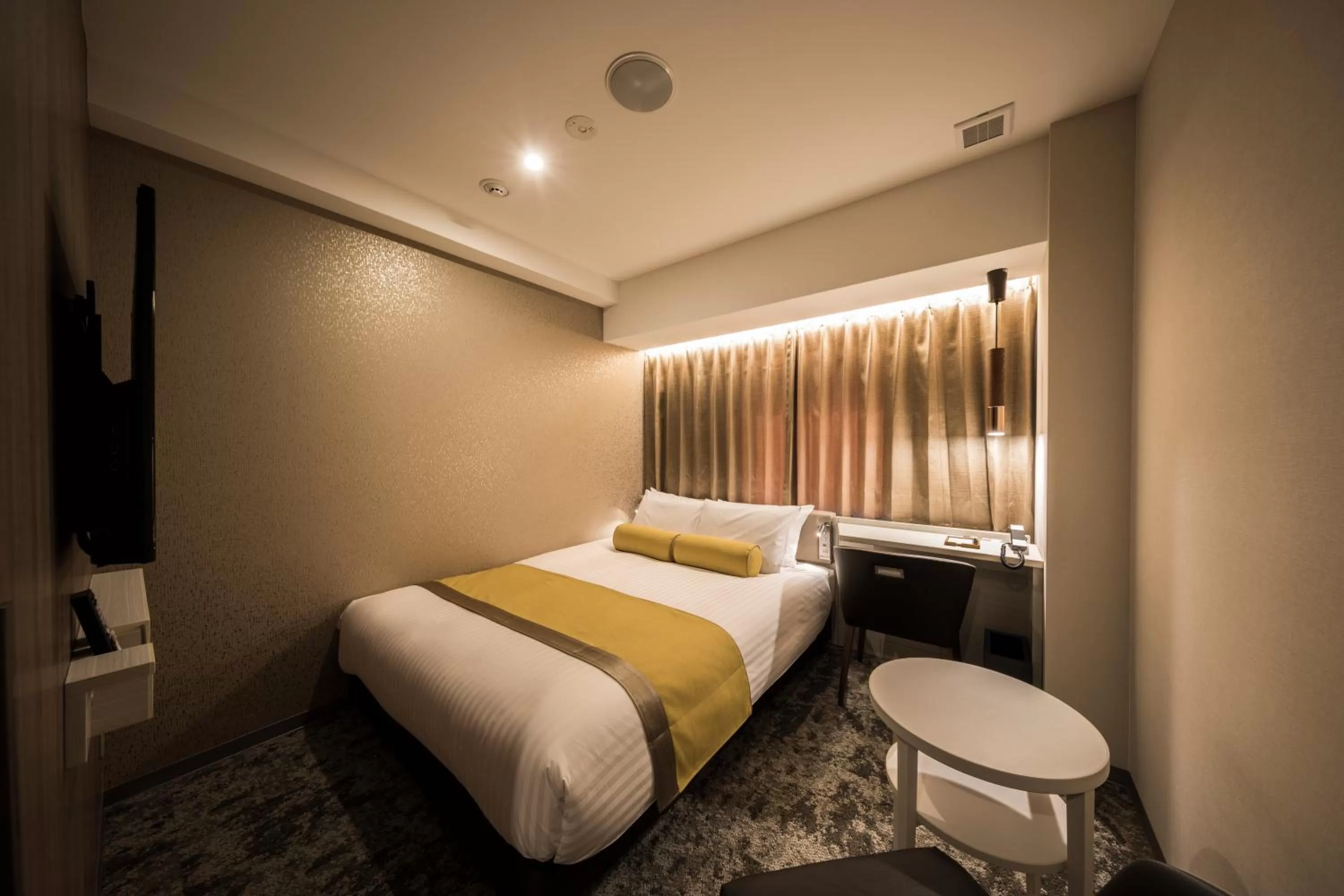 Double Room - single occupancy - Non-Smoking  in The Rise Osaka Kitashinchi