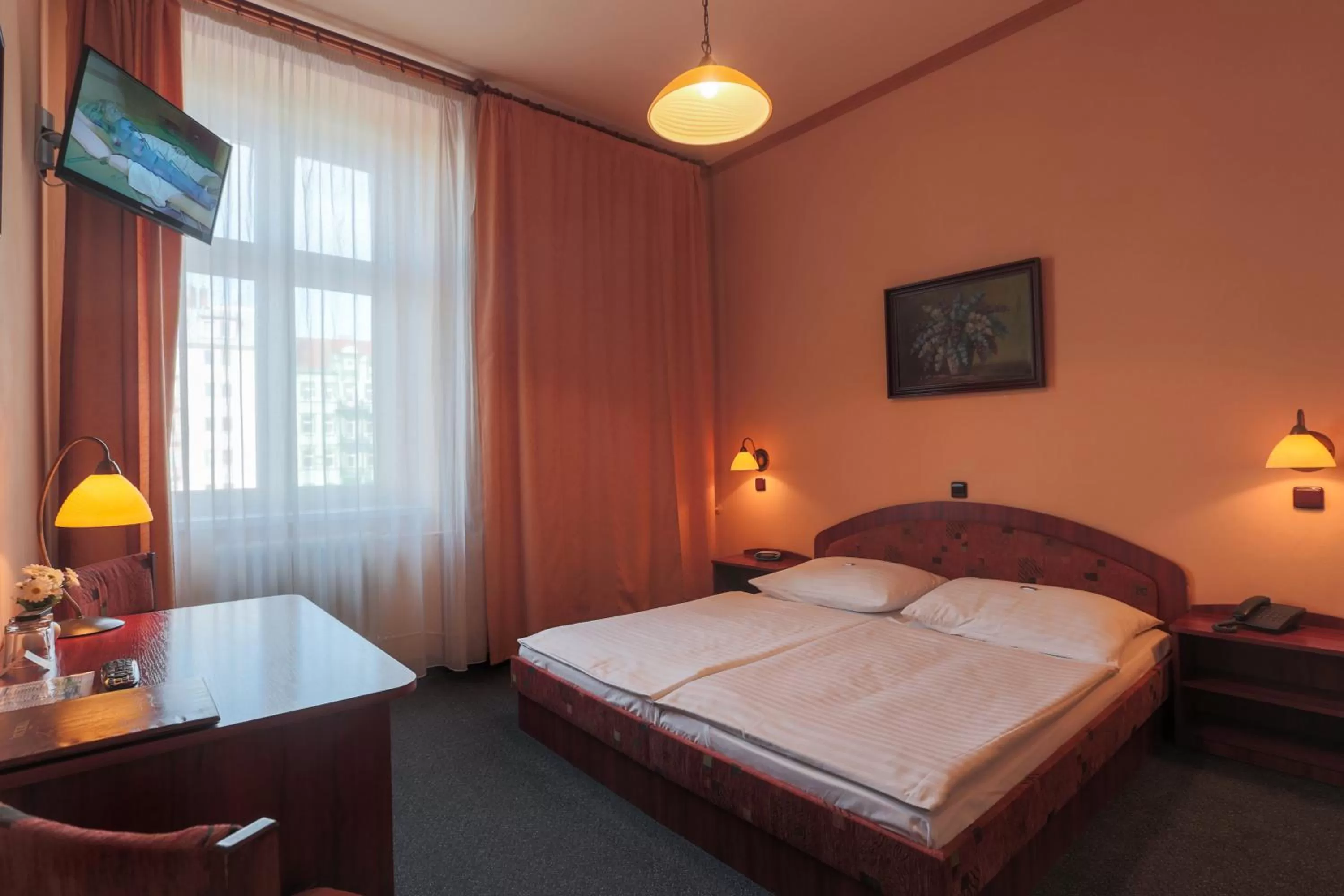 Double or Twin Room in Hotel Victoria