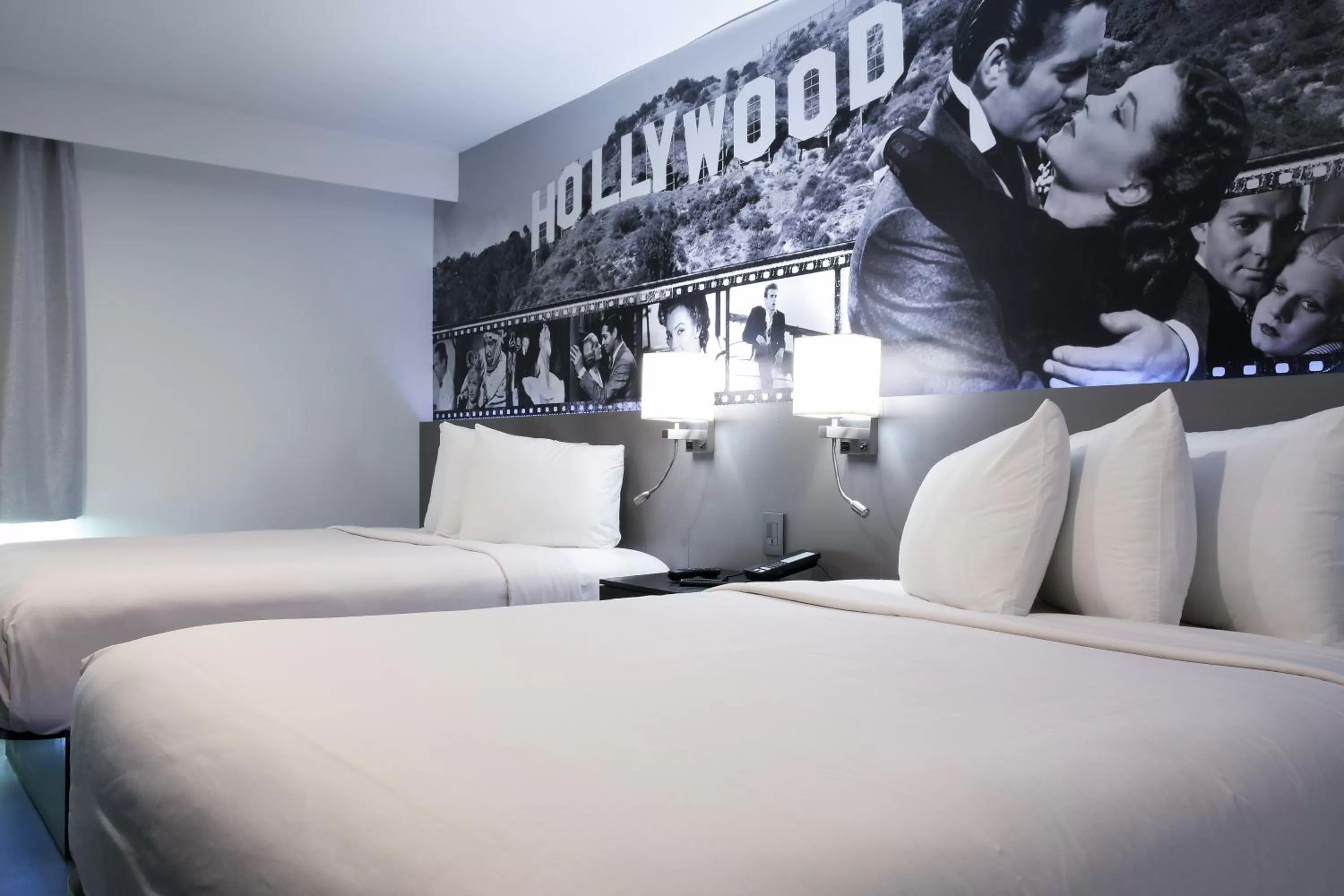 Deluxe Double Room in Glen Capri Inn and Suites - Burbank Universal