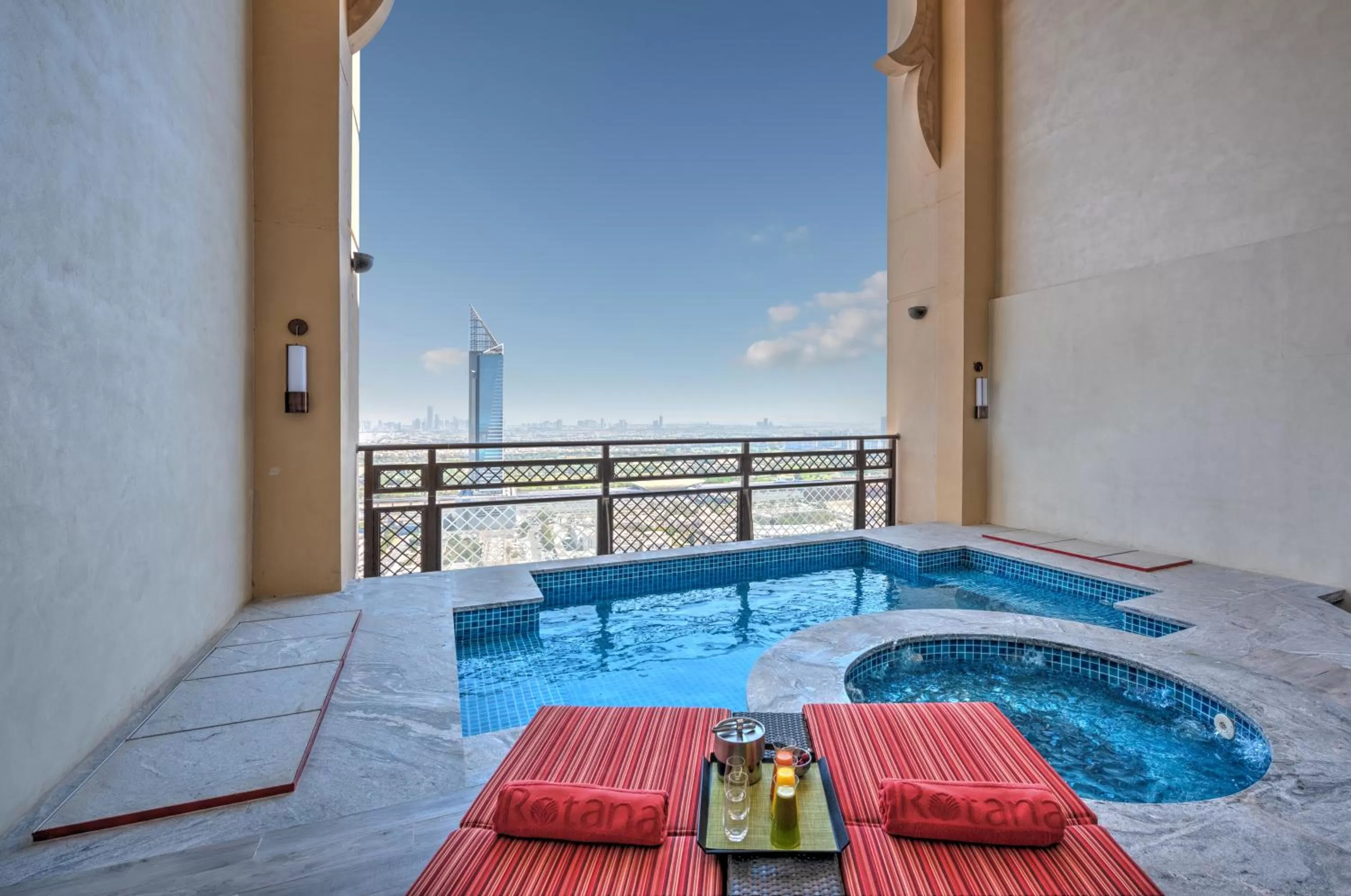 City View Studio with Private Pool in Arjaan by Rotana - Dubai Media City