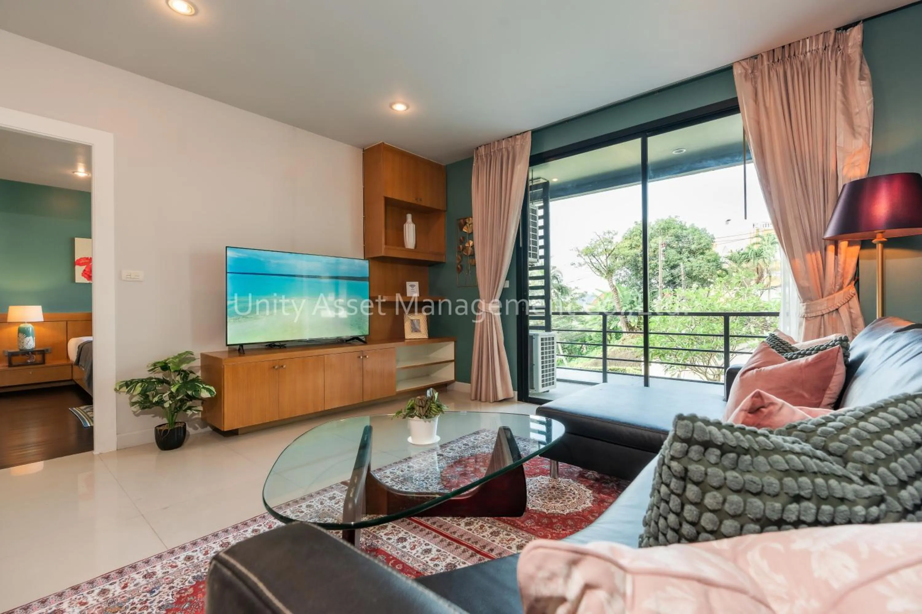 Supersized One Bedroom Apartment (2 Person) in The Unity and The Bliss Patong Residence