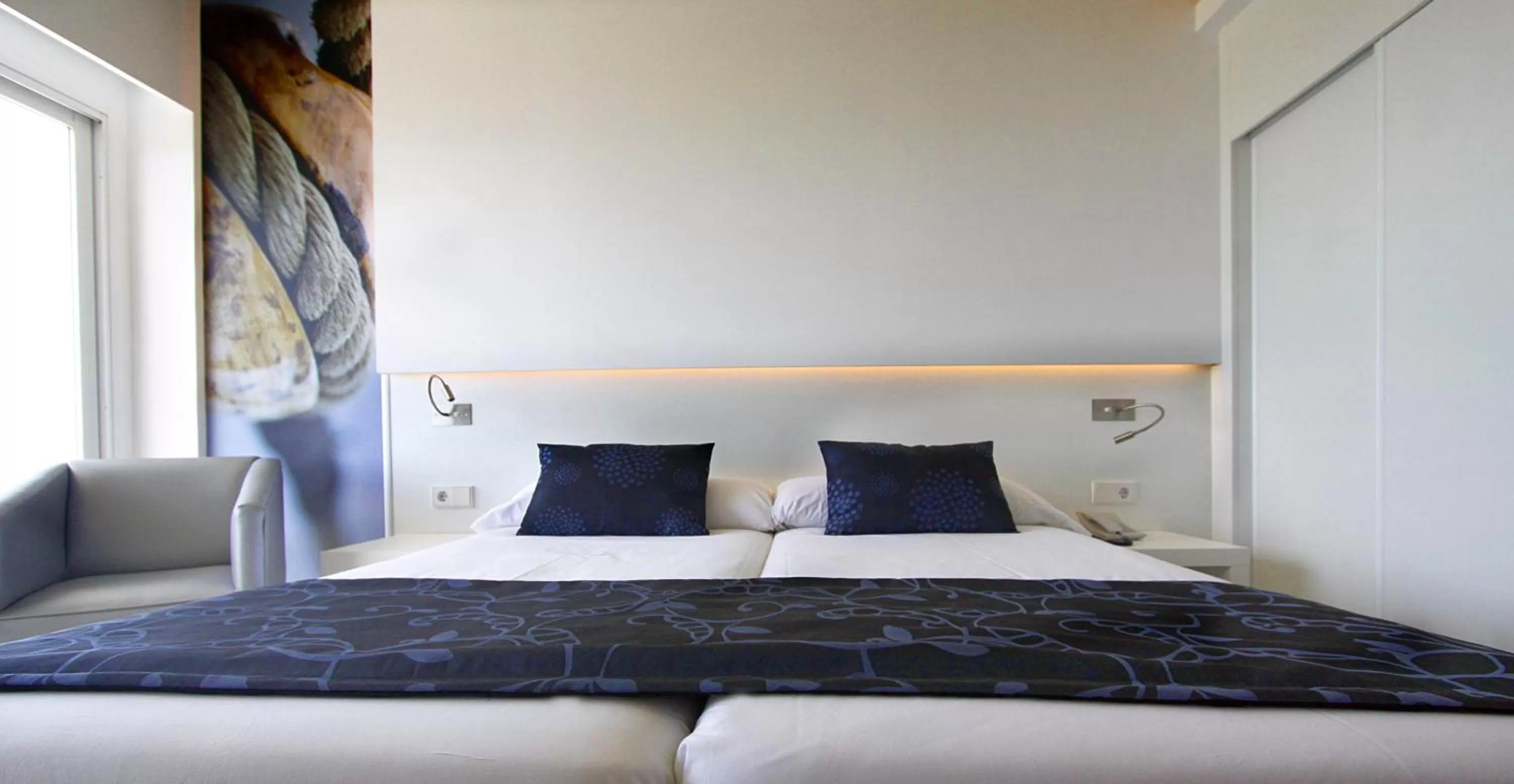 Double Room with Pool View in BG Java