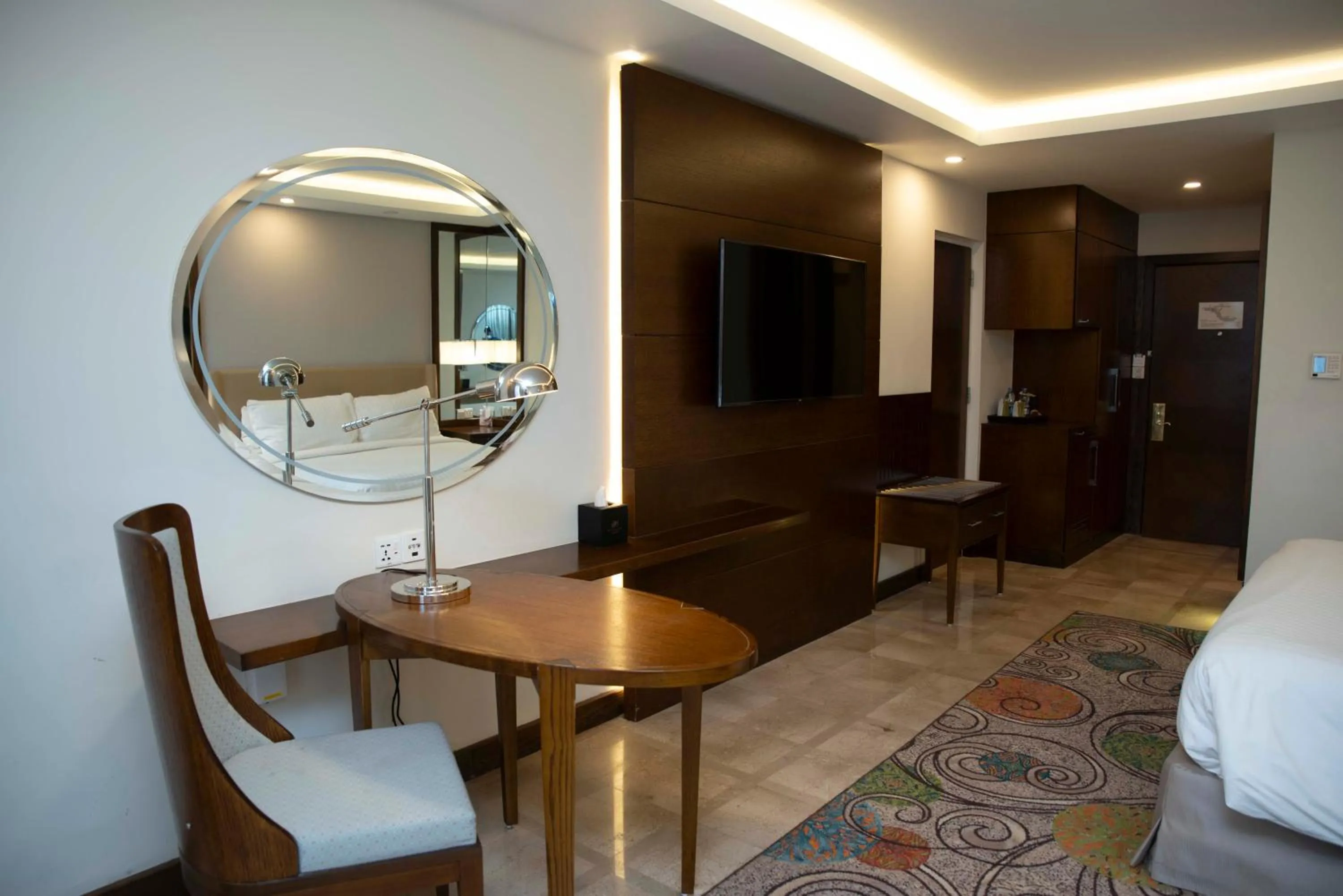 Deluxe King Room in Pearl Continental Hotel, Bhurban