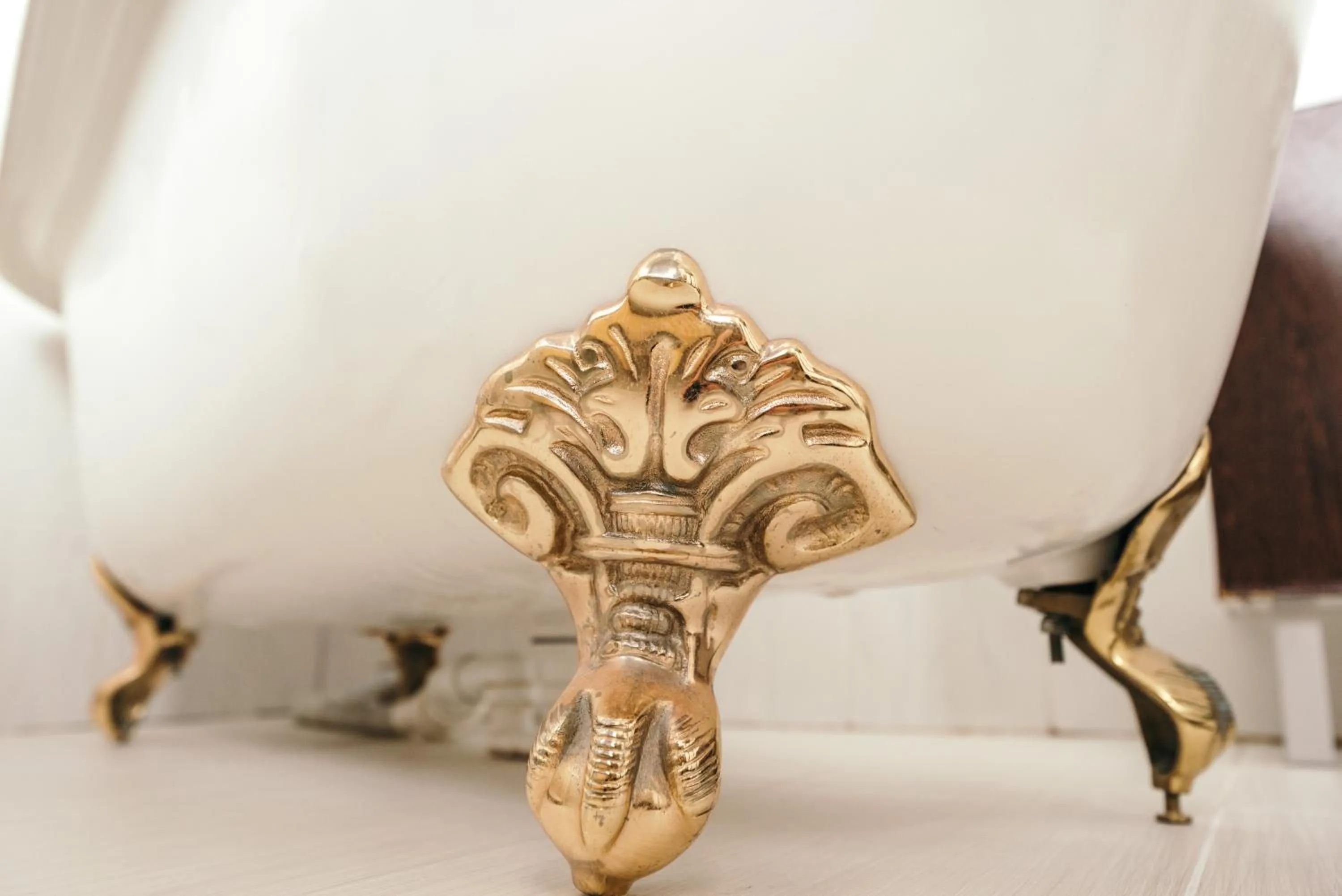 Presidential Suite with Welcome Drink in Merchants House Hotel