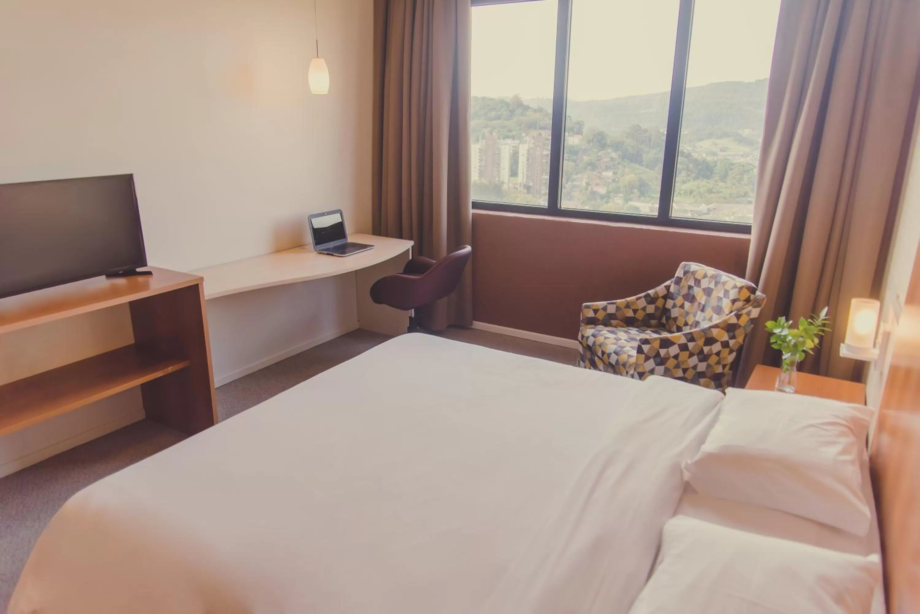 Superior Double Room - single occupancy in Swan Novo Hamburgo