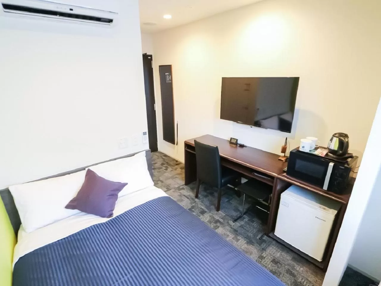 Double Room with Small Double Bed - single occupancy - Non-Smoking in HOTEL LiVEMAX Niigata Ekimae