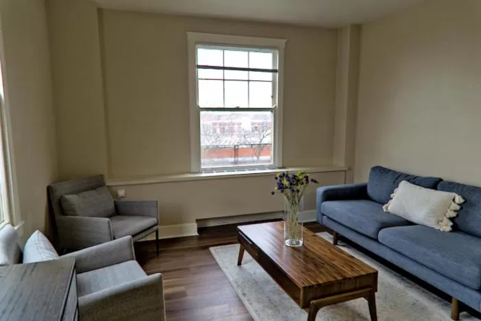 Historic City Scape Suite in Hotel Leo