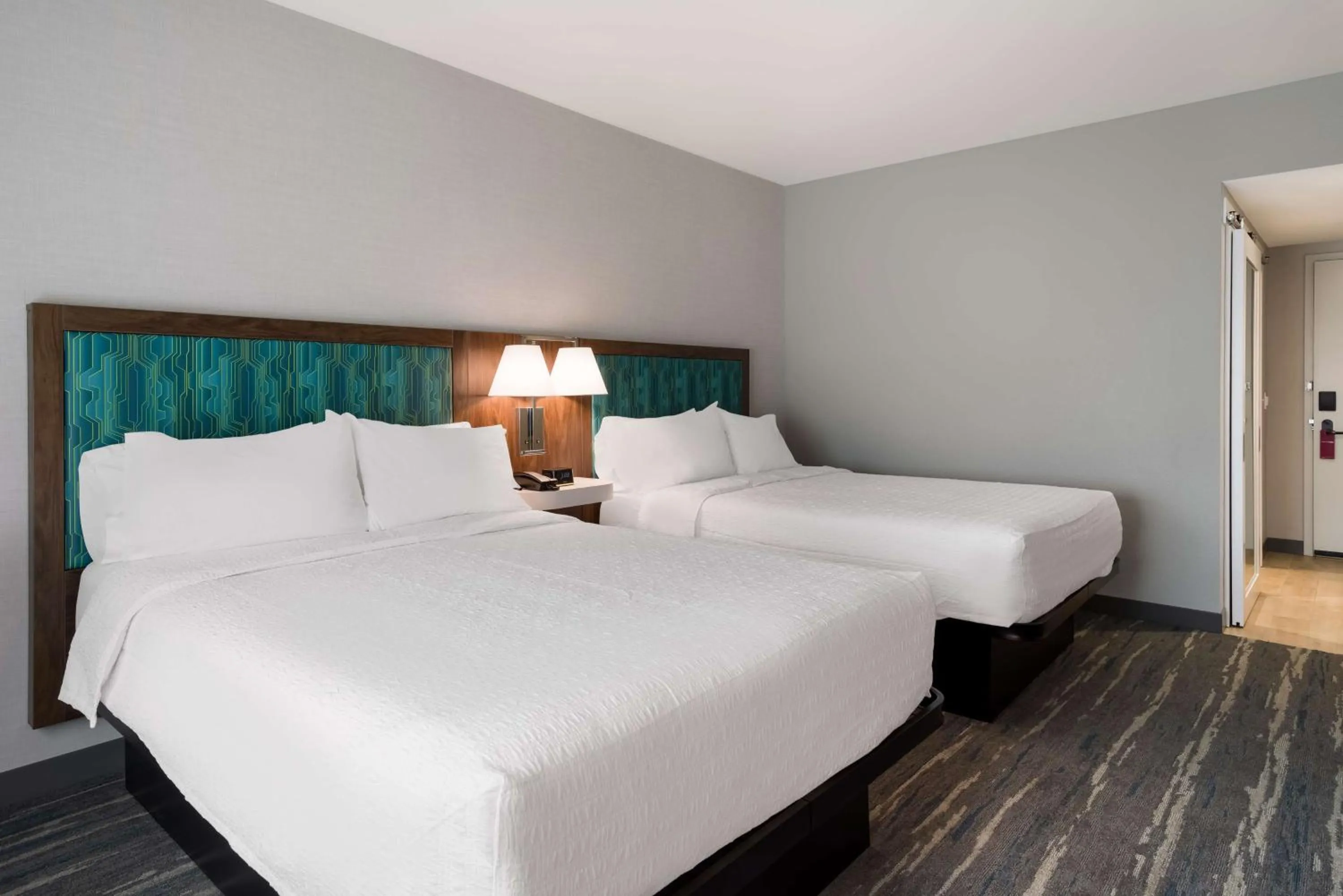 Queen Room with Two Queen Beds in Hampton Inn Concord