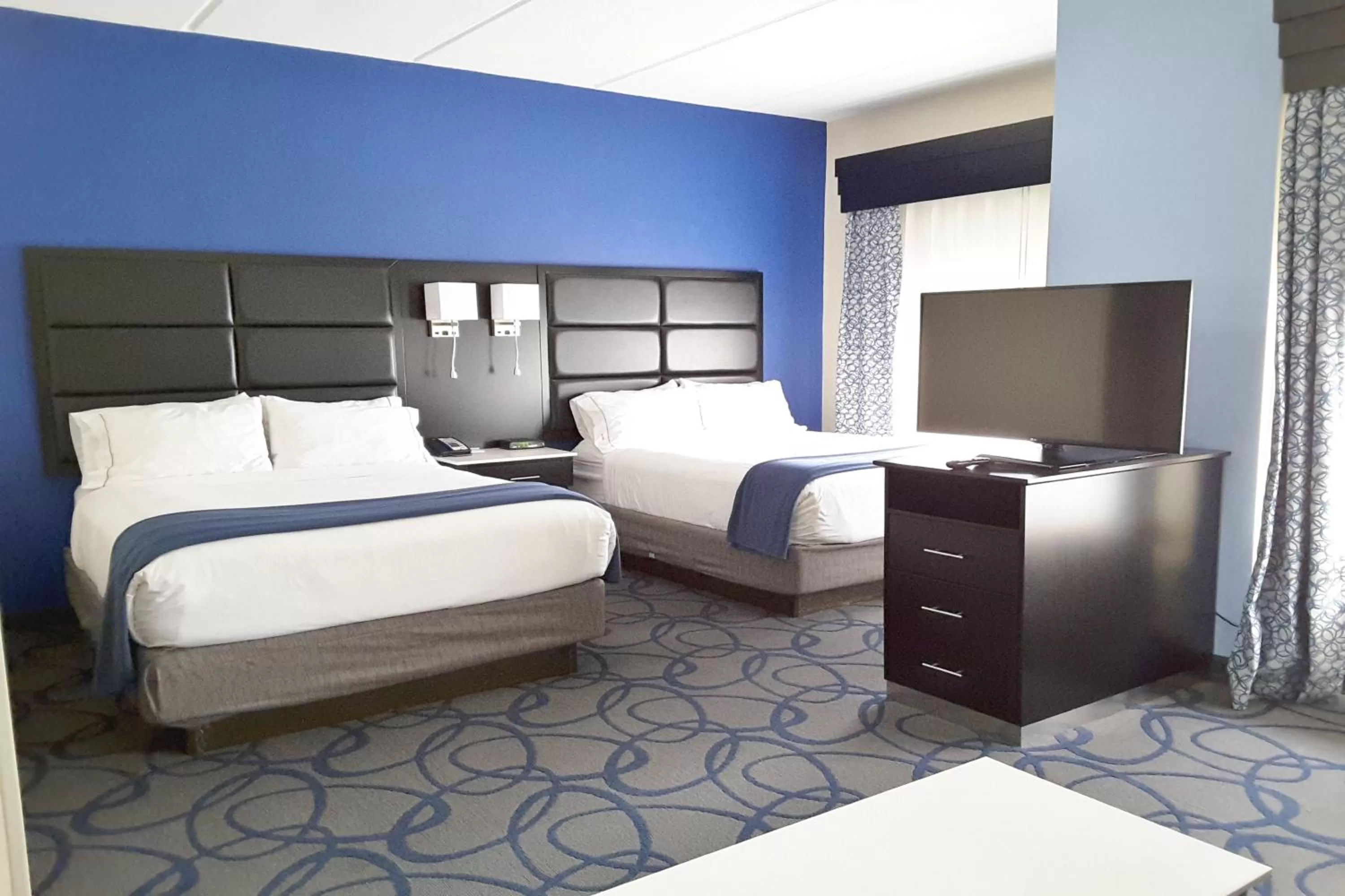Queen Room with Two Queen Beds - Non-Smoking in Holiday Inn Express Hotel & Suites Lawrenceville, an IHG Hotel