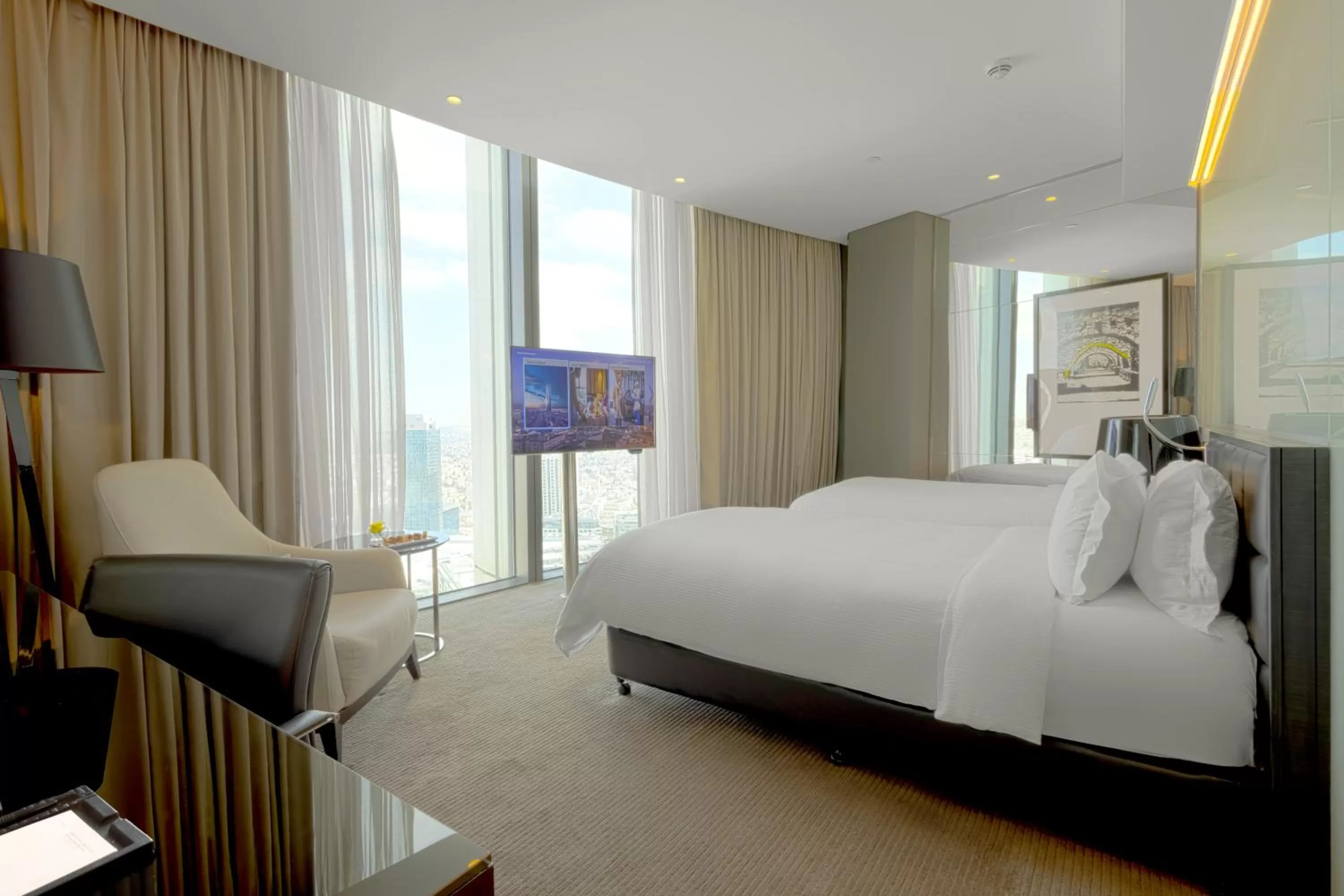Twin Bed with Club Lounge Access City View in Amman Rotana