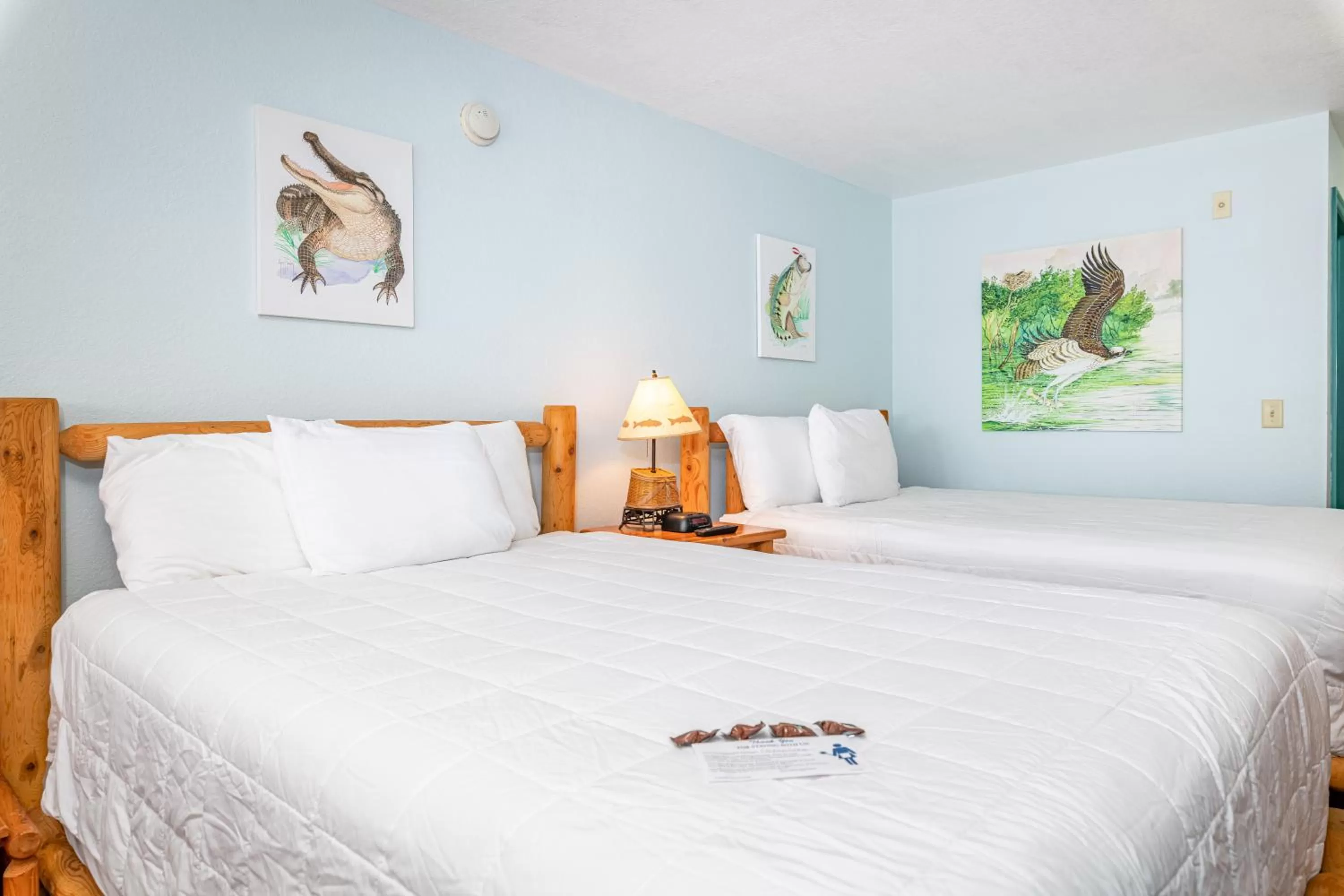 Standard Double Room in Camp Mack Lodge, Marina & RV Resort