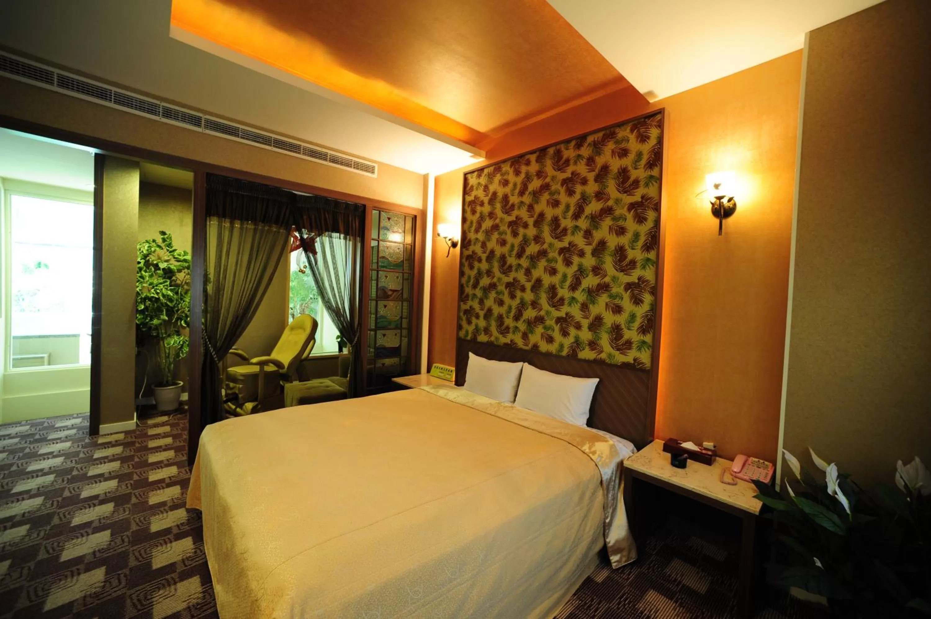 Classic Quadruple Room in Golden Motel