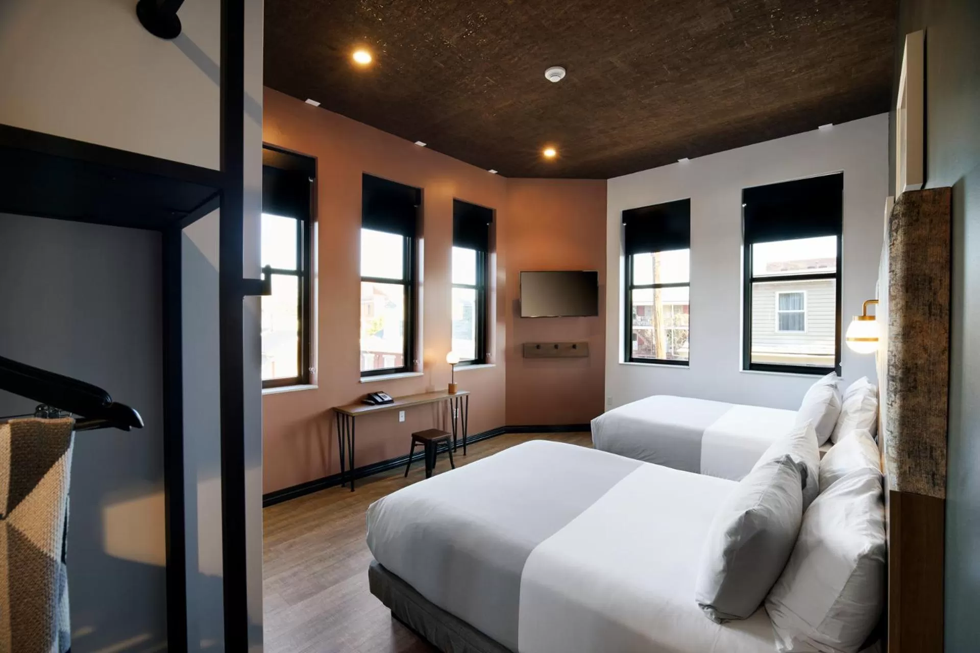 Queen Room with Two Queen Beds - Non-Smoking in TRYP by Wyndham Pittsburgh/Lawrenceville