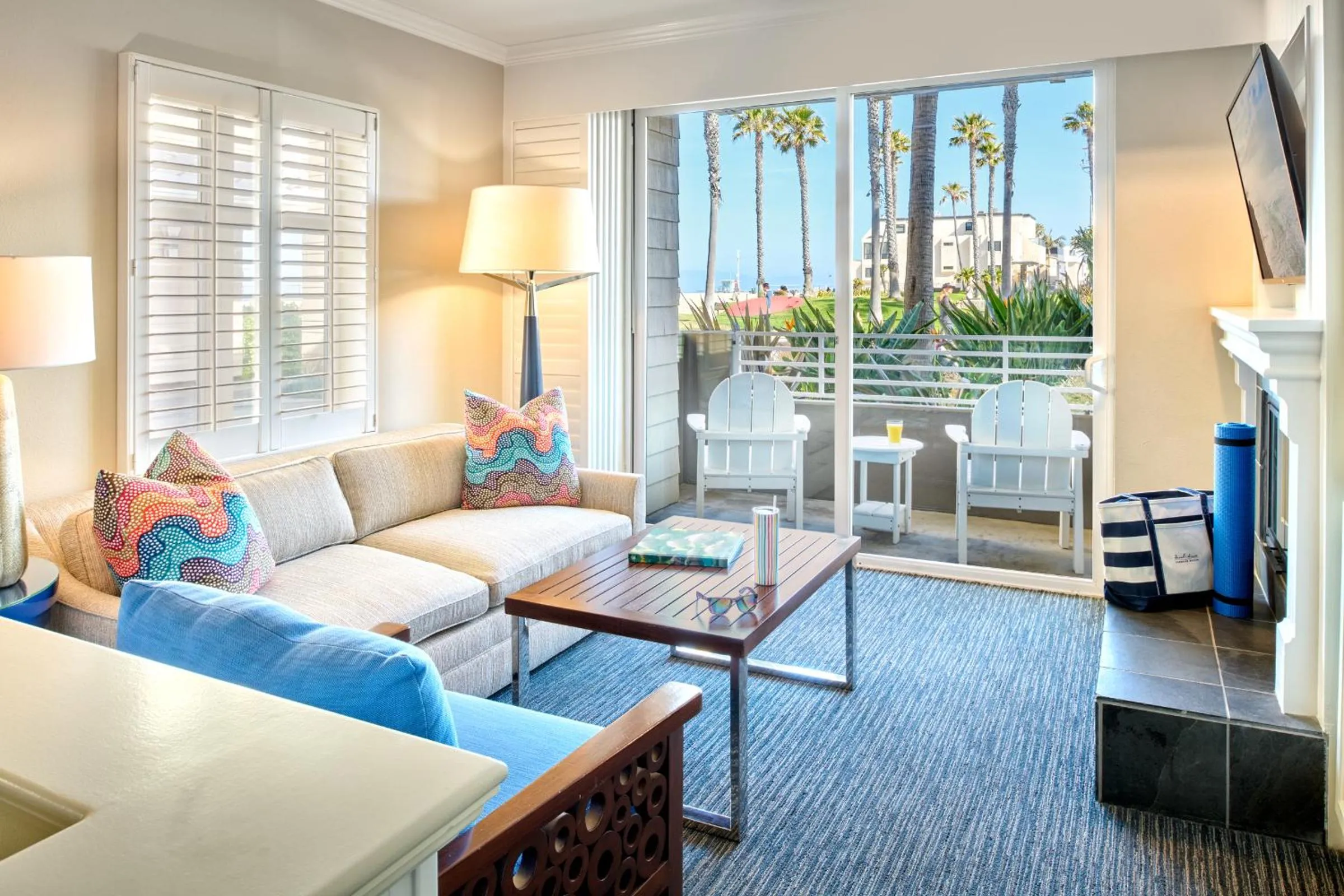 Partial Ocean View  Suite in Beach House Hotel at Hermosa Beach