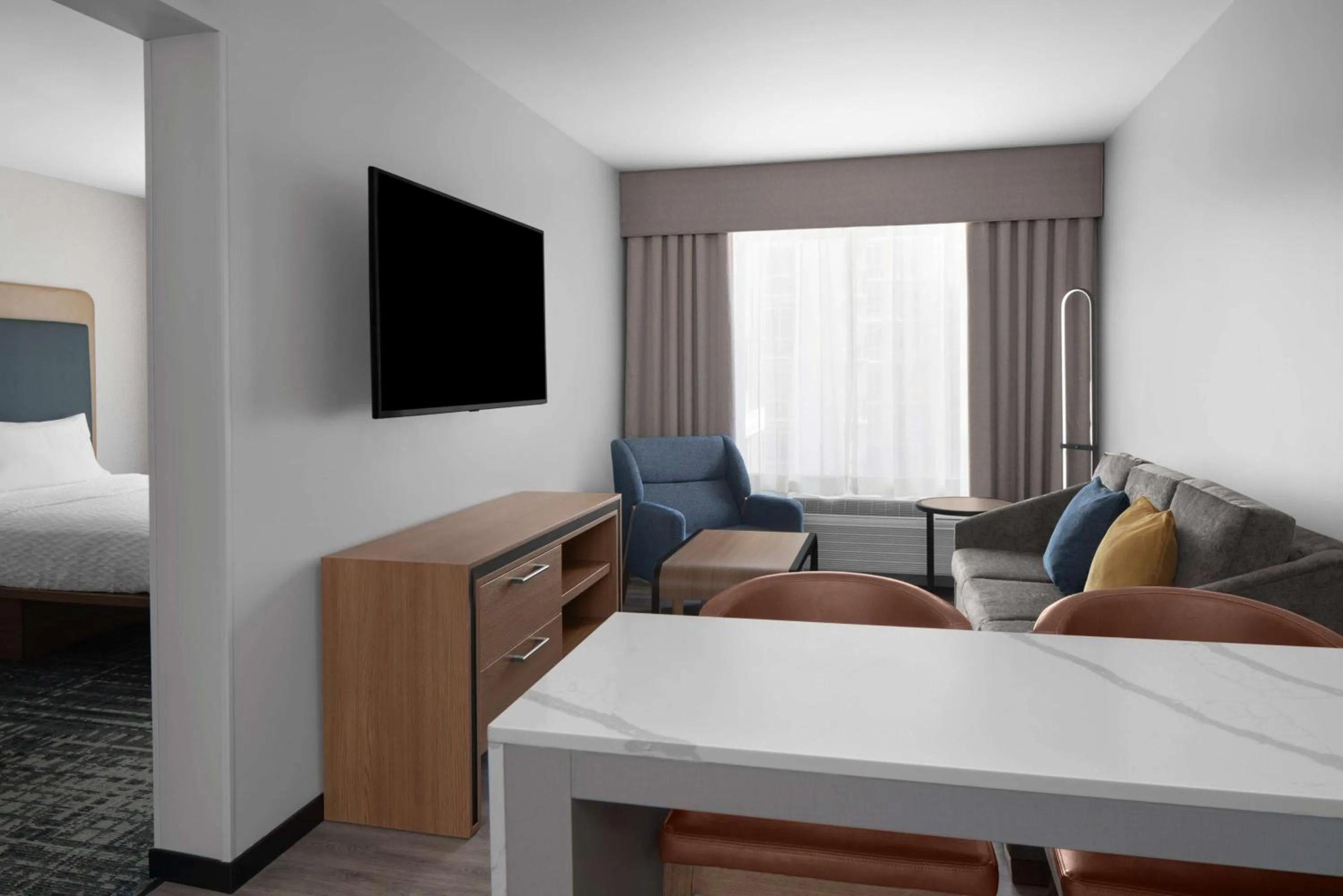 One-Bedroom Queen Suite - Hearing Accessible in Homewood Suites By Hilton Charlotte Uptown First Ward