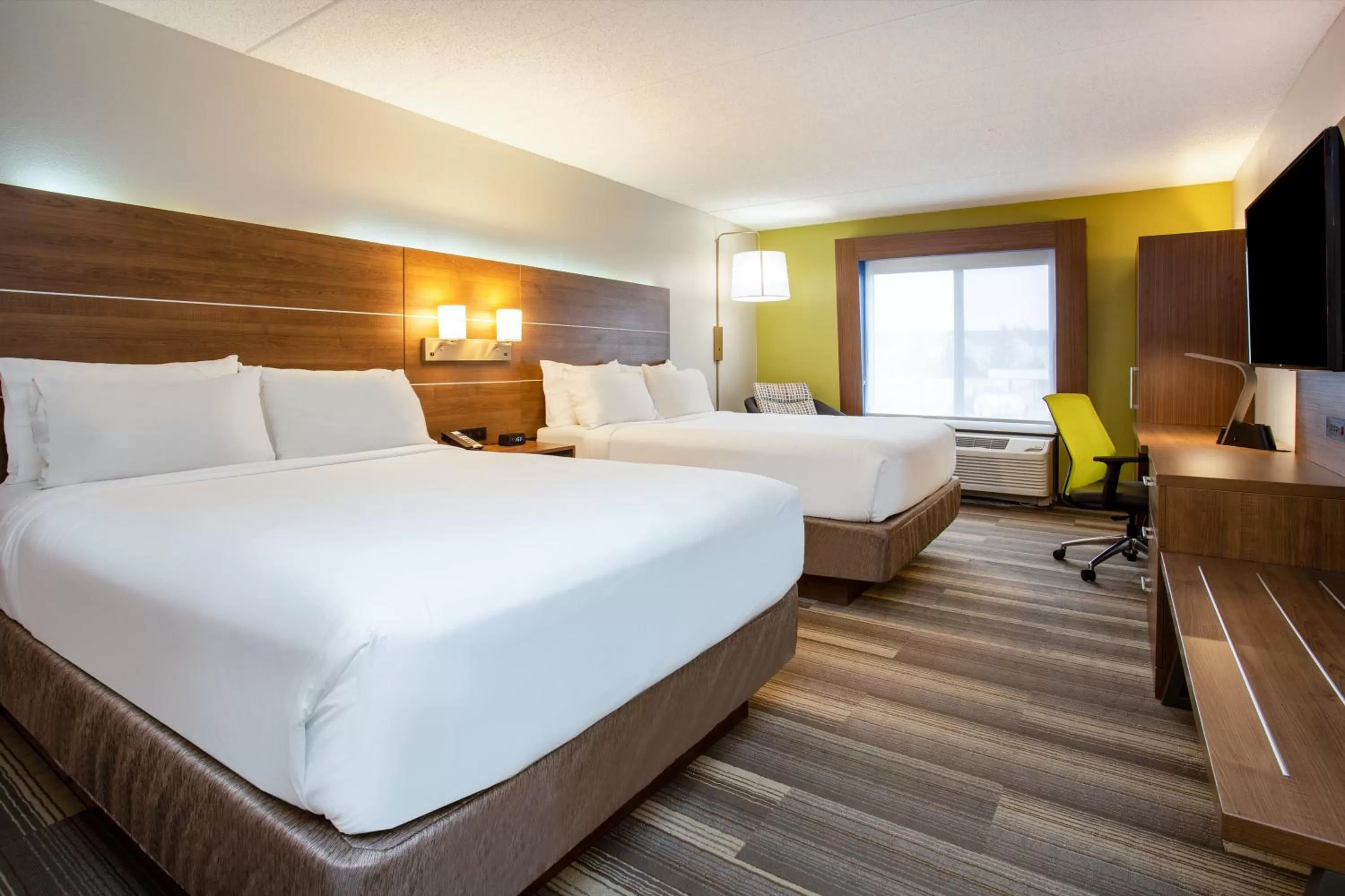 Room with Two Beds - Hearing Accessible - Non-Smoking in Holiday Inn Express Hotel & Suites Fort Wayne by IHG