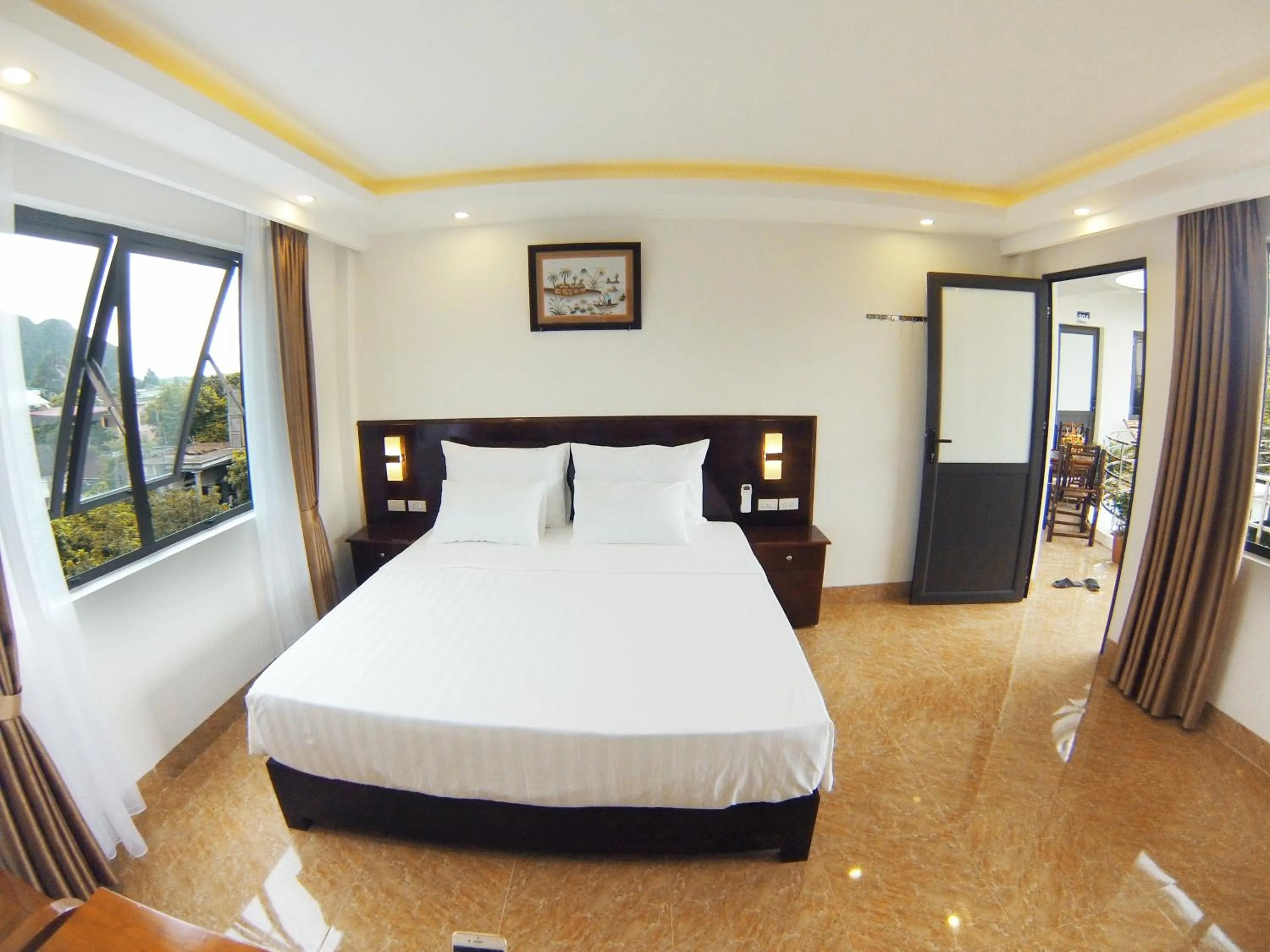 Standard King Room in Tam Coc Victoria Hotel