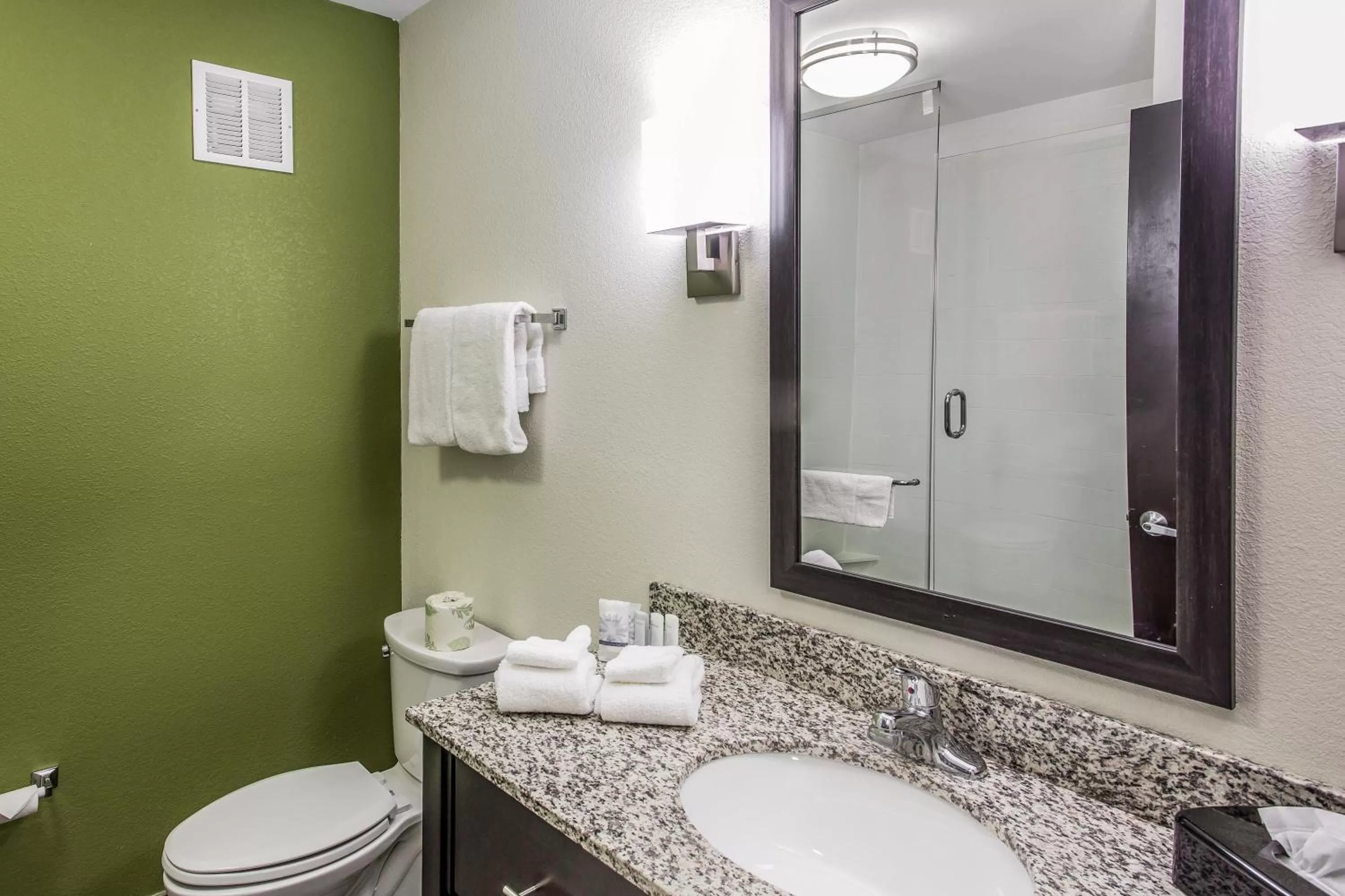 King Suite - Accessible/Non-Smoking in Sleep Inn & Suites Dayton