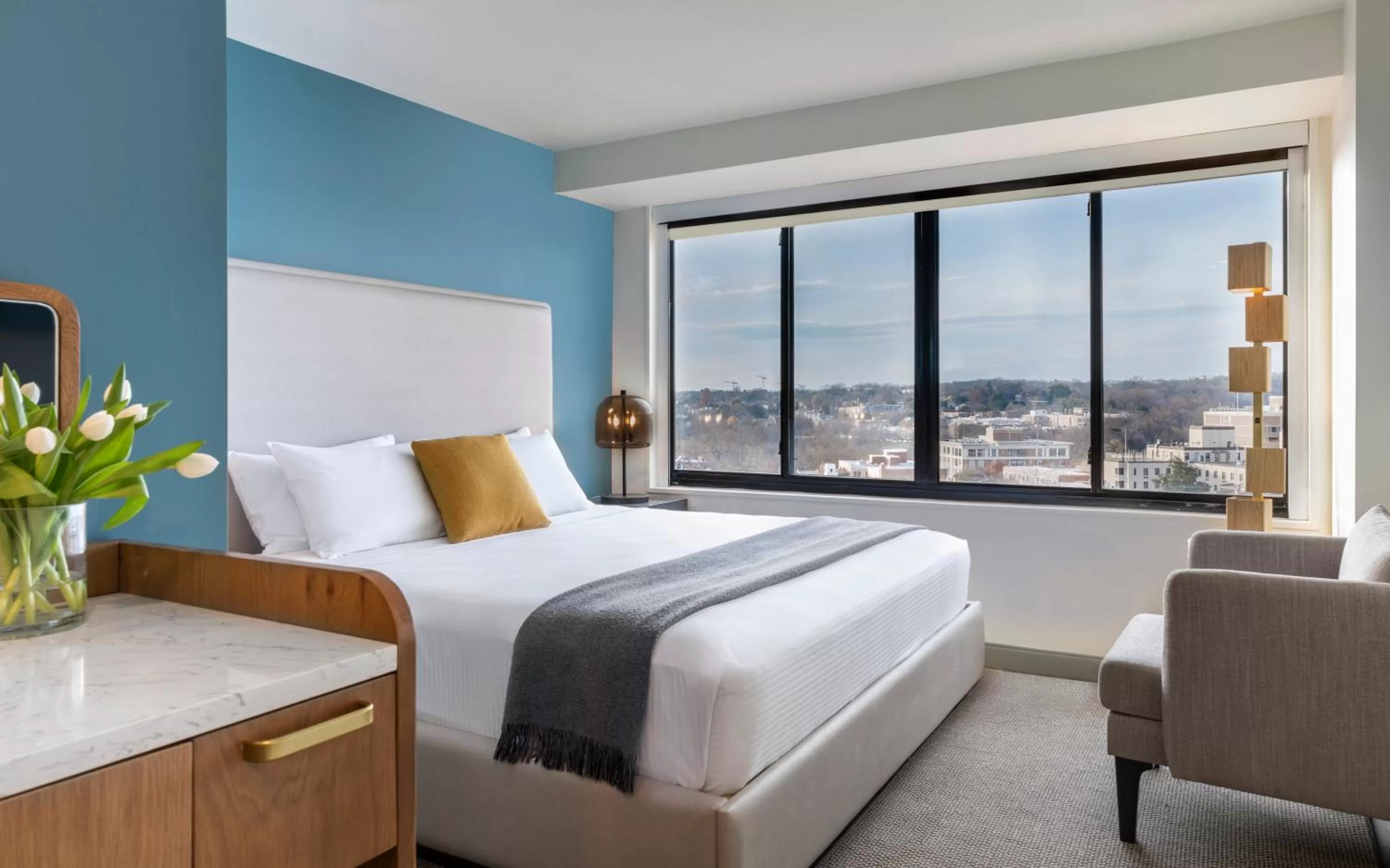 Standard 1 King Bed in Hotel Madera