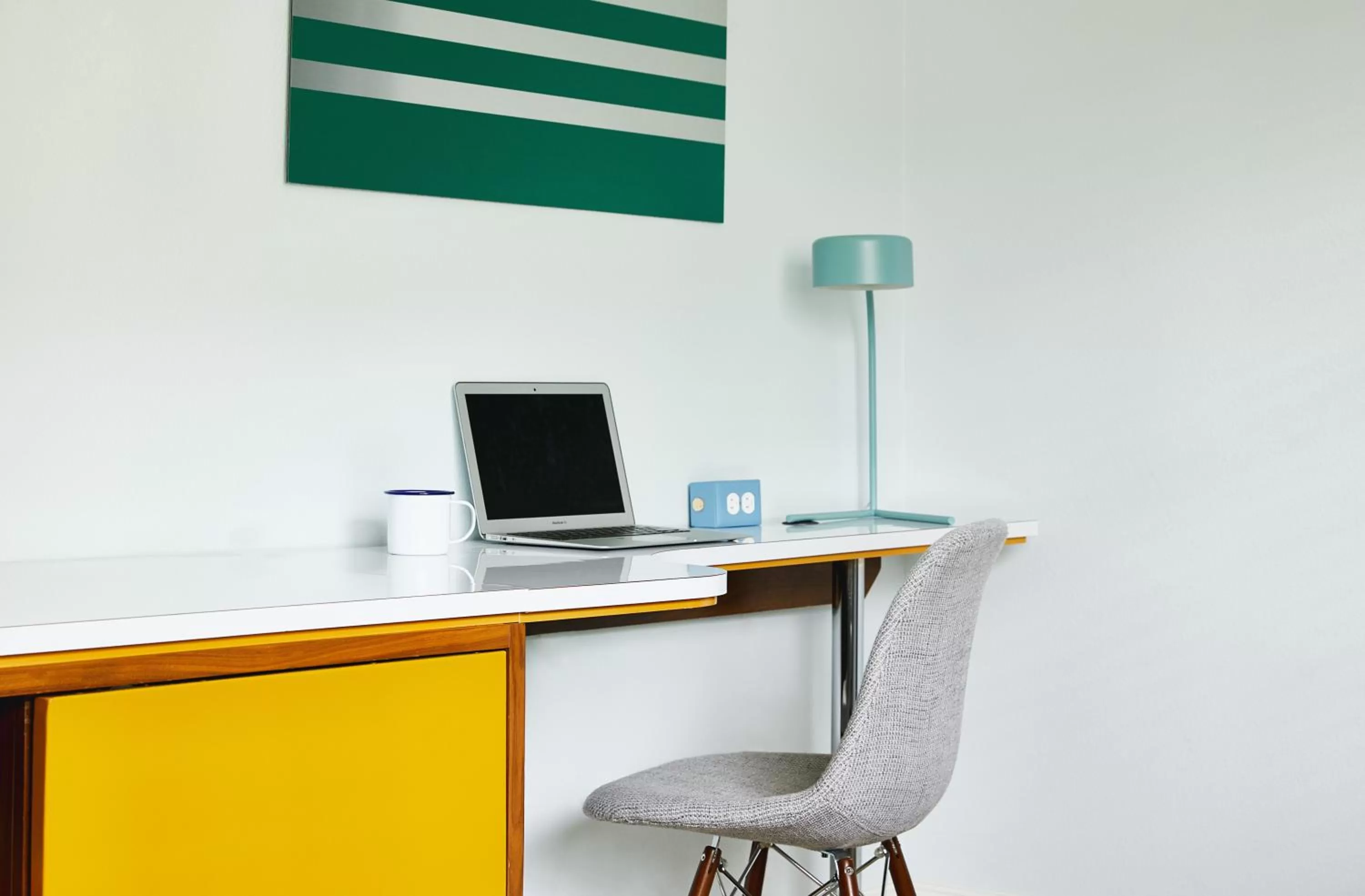 1 KING BED RETRO CLASSIC in Calistoga Motor Lodge and Spa