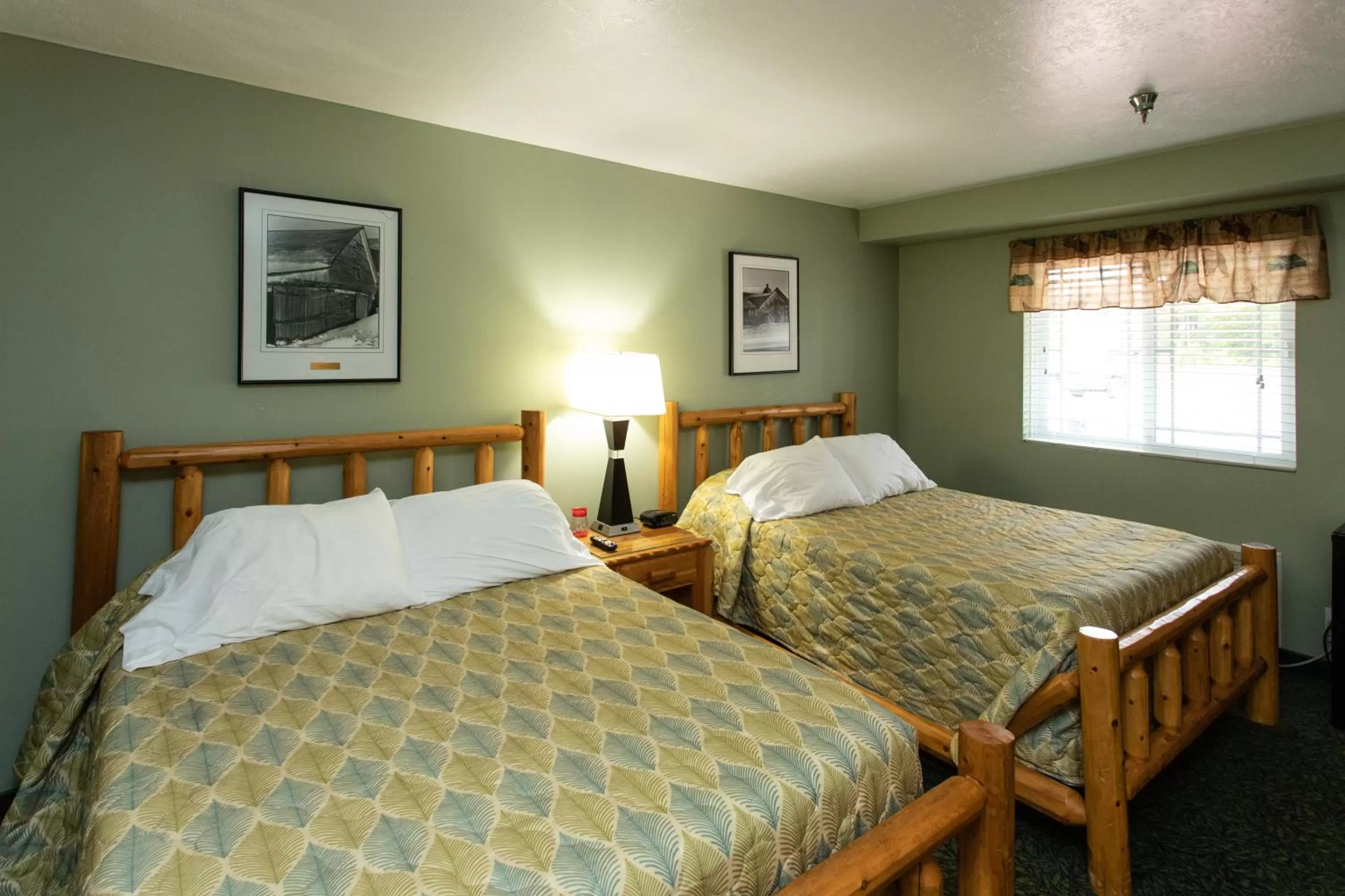 Deluxe Double Room in The Kingsley Suites