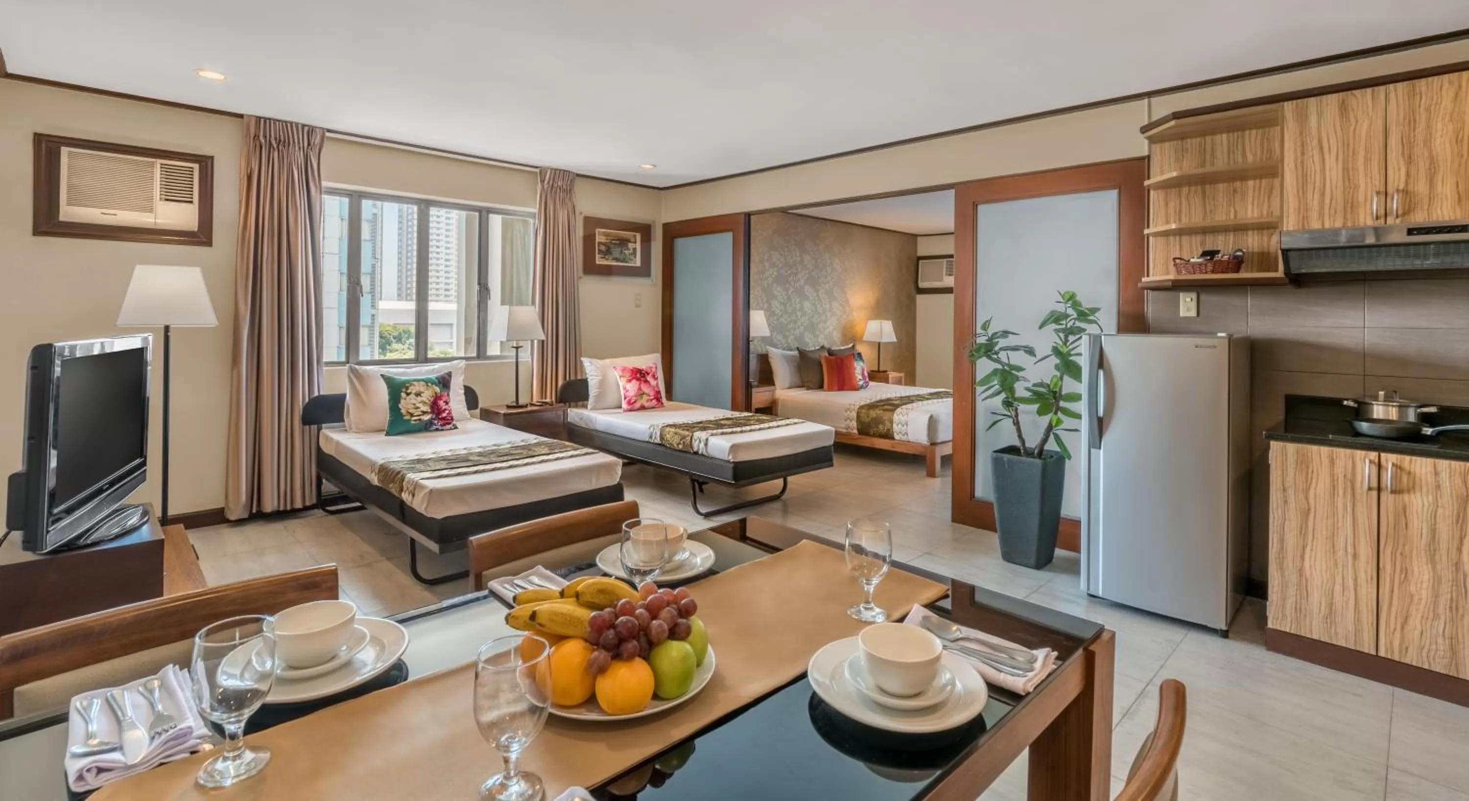 Family Suite in Hotel Kimberly Manila