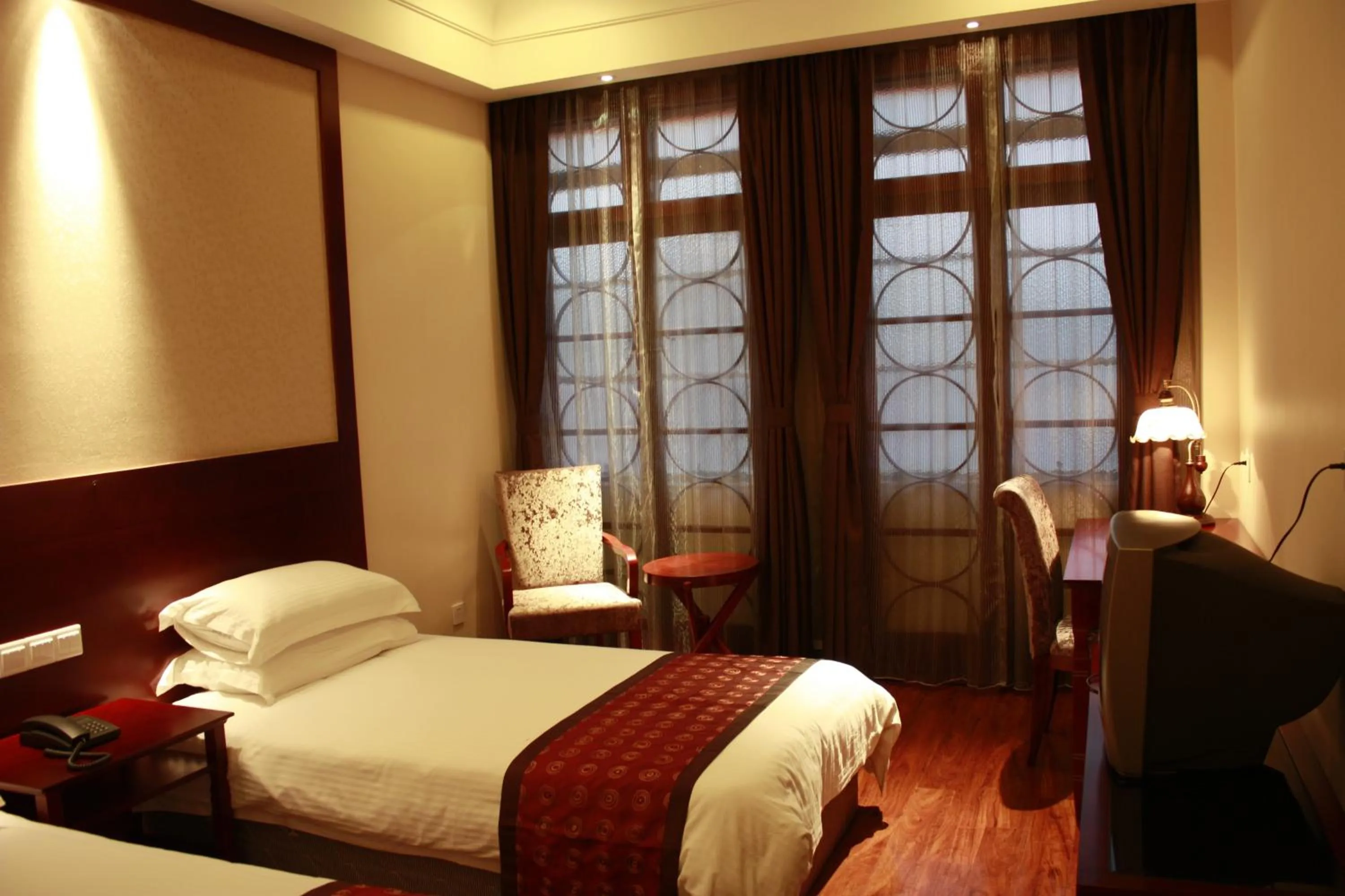 Superior Twin Room in Seventh Heaven Hotel