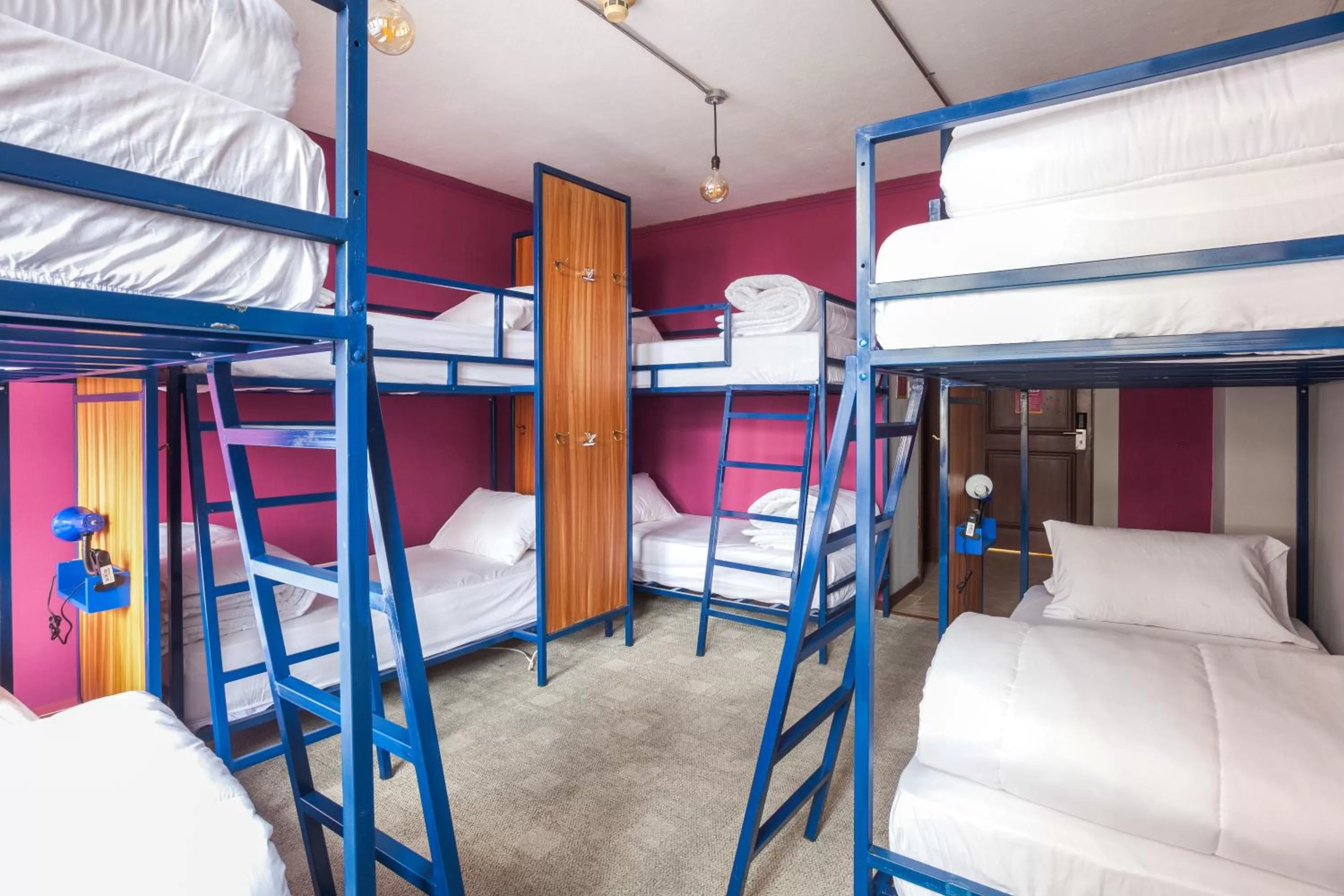 Bed in 14 Bed Dormitory Room in Selina Quito