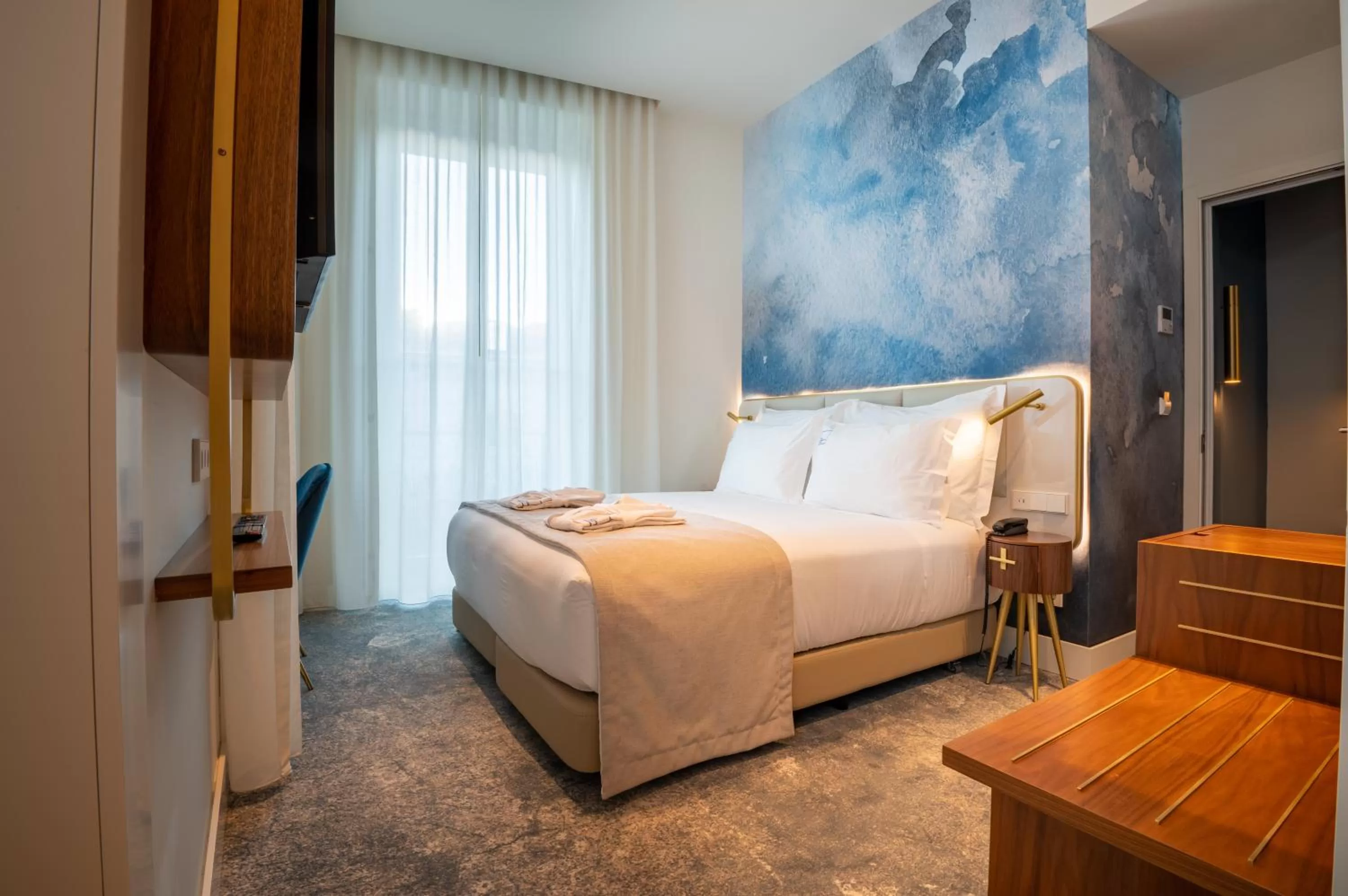 Family Room with City View  in Blue Liberdade Hotel