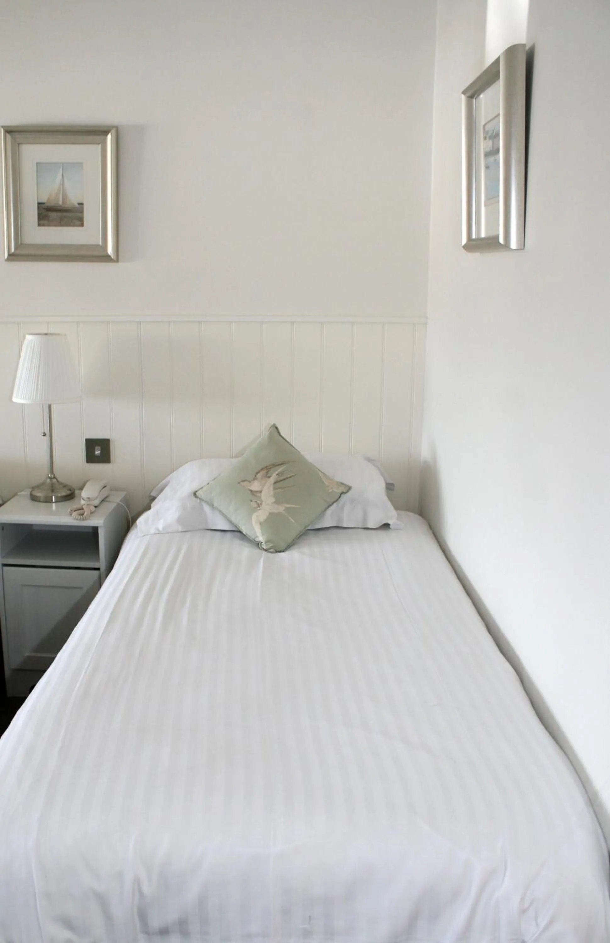 Classic Single Room in Ommaroo Hotel