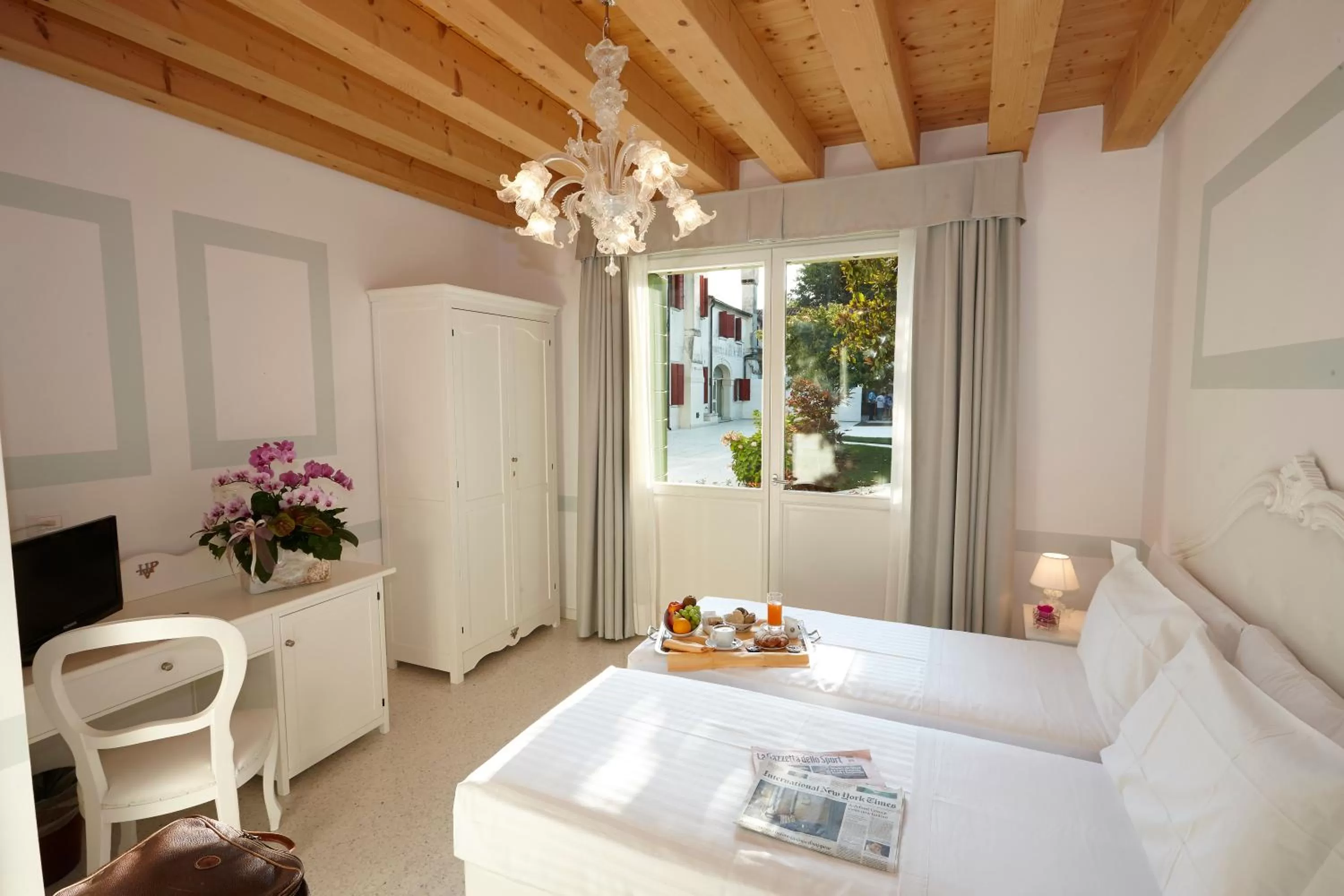 Double or Twin Room with Swimming Pool Access in Hotel Villa Patriarca