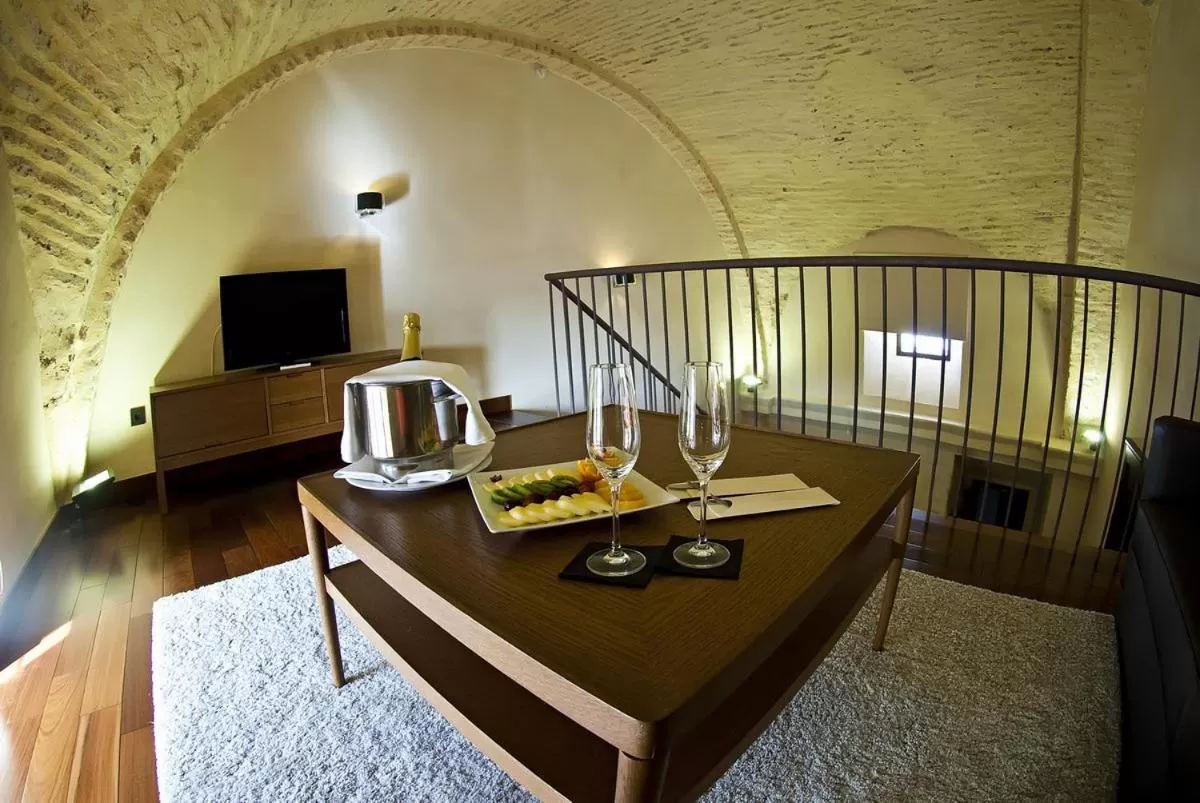 Junior Suite in Hotel Convento Aracena & SPA