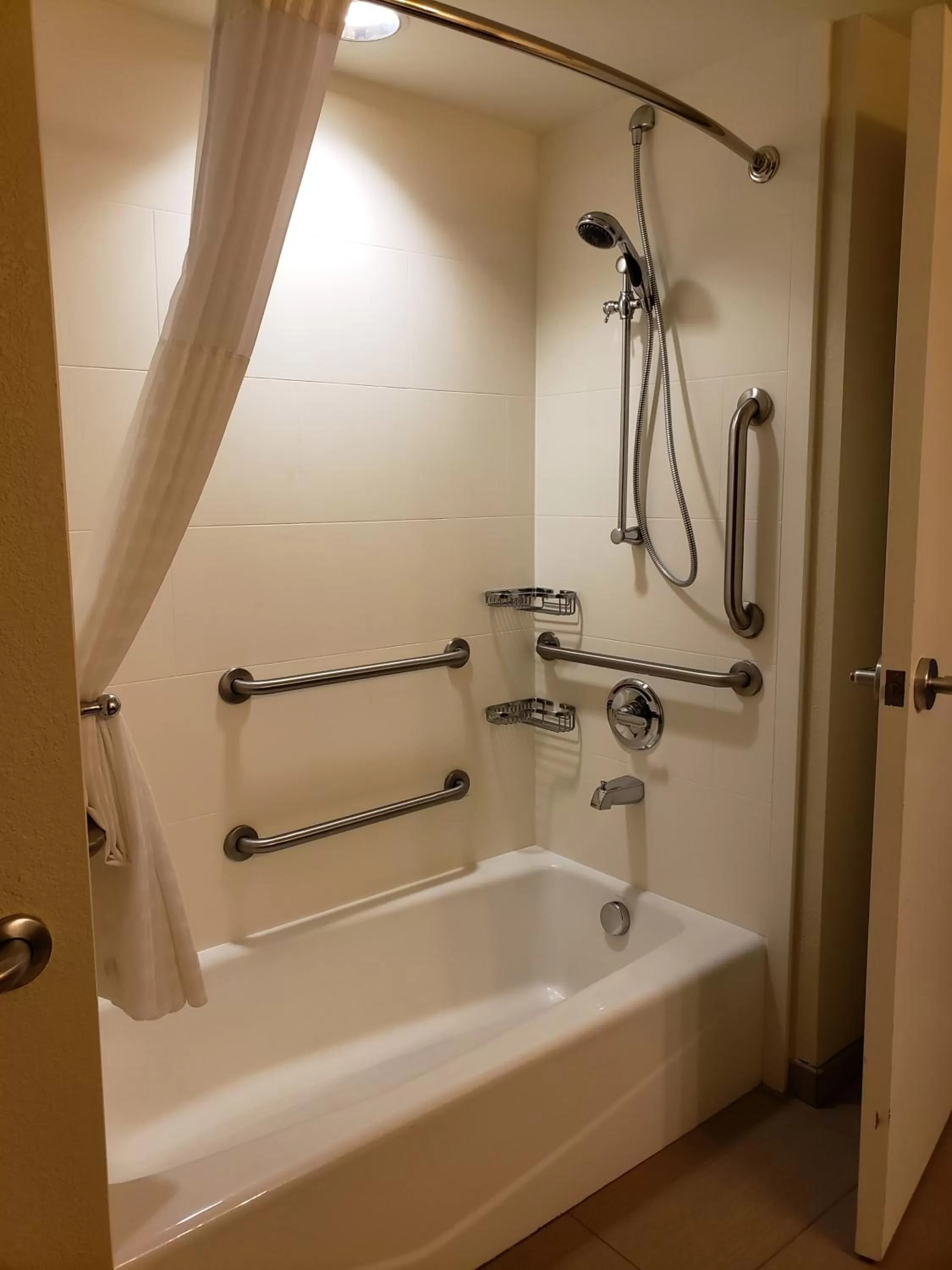 King Suite - Accessible/Non-Smoking in Comfort Inn & Suites Sidney I-80