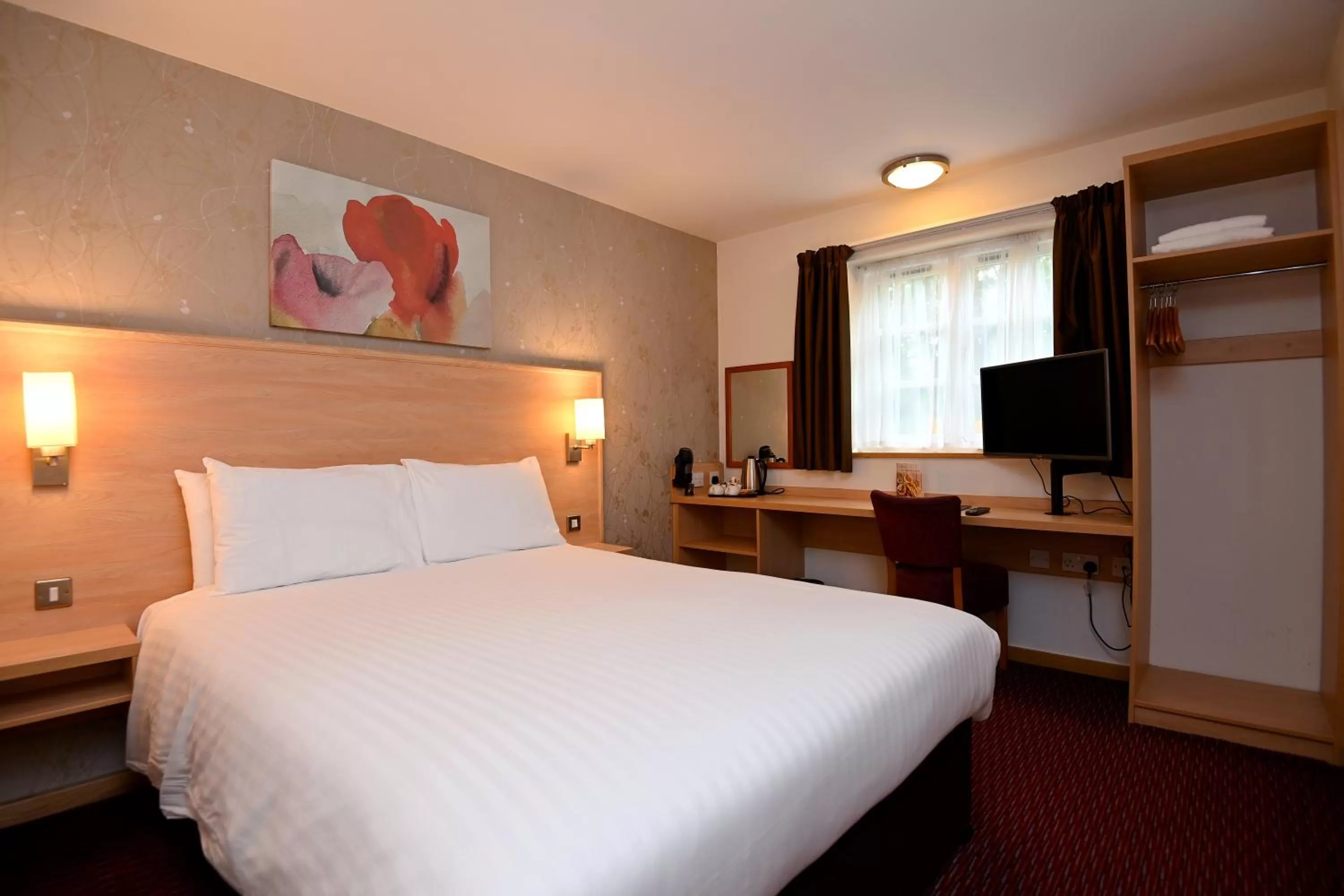 Standard Double Room in Meadow Farm Redditch by Marstons Inns