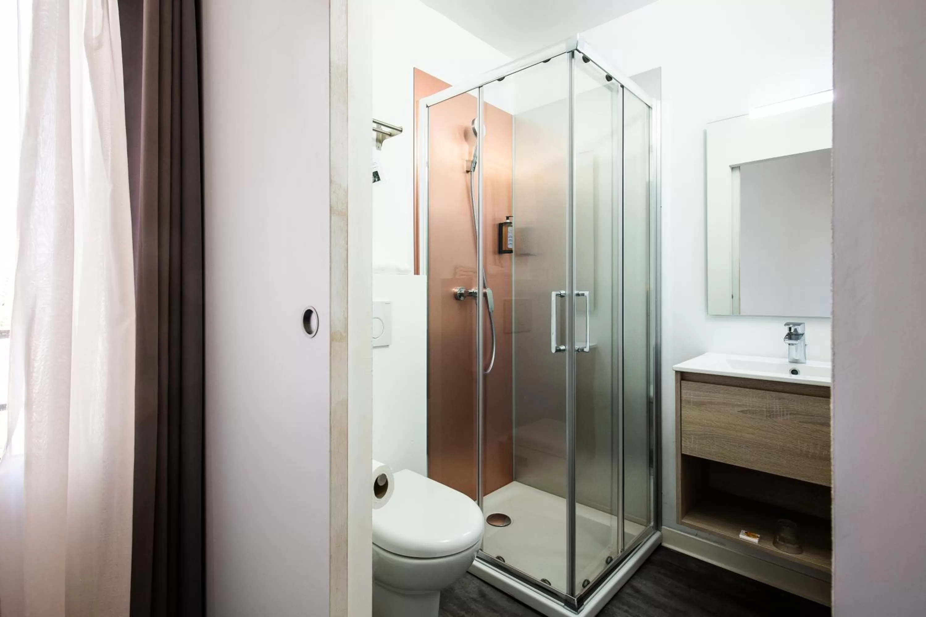 Single Room in Hôtel PB - Paris-Barcelone