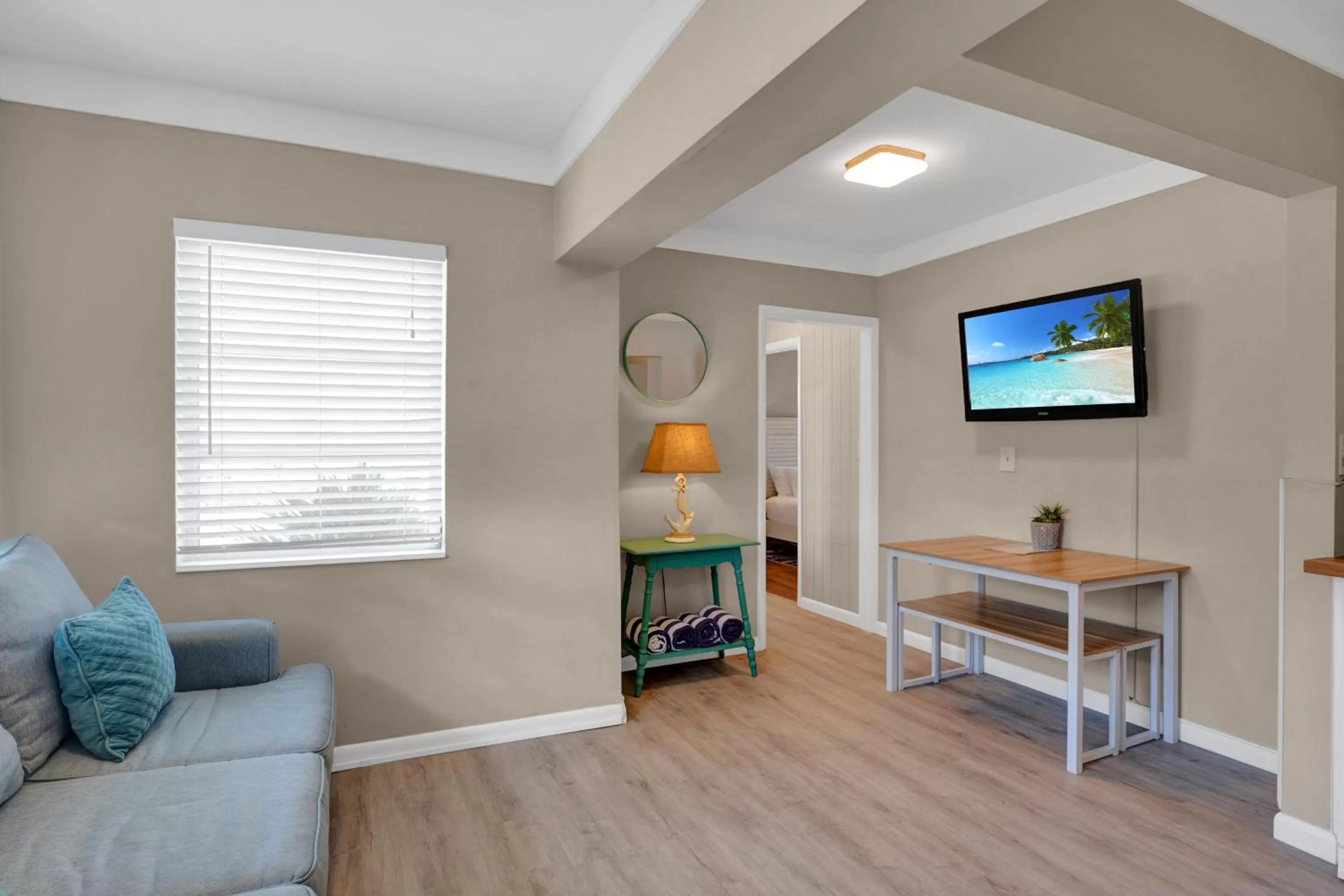 One-Bedroom Apartment with King Bed in Seascape Resort & Marina