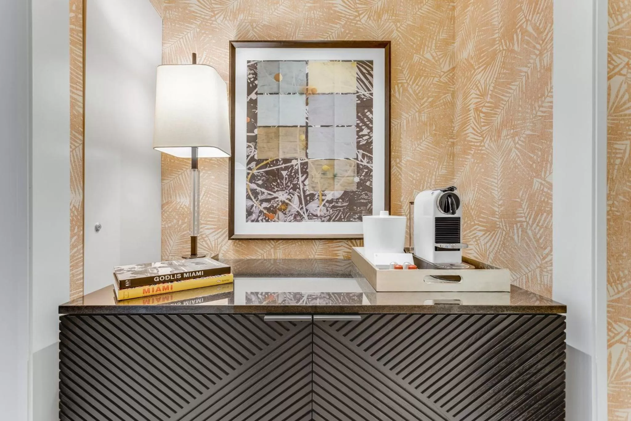 Classic Double Room with Two Queen Beds and Partial Bay View in InterContinental Miami by IHG