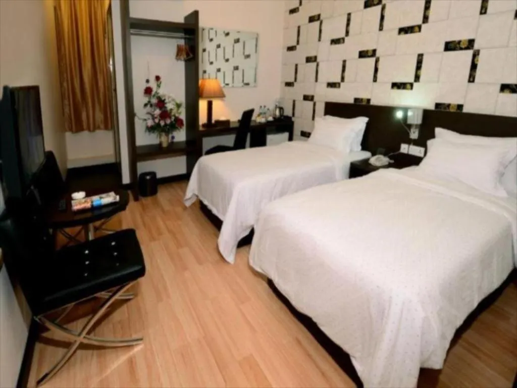 Superior Twin Room in Hotel Tebrau CT