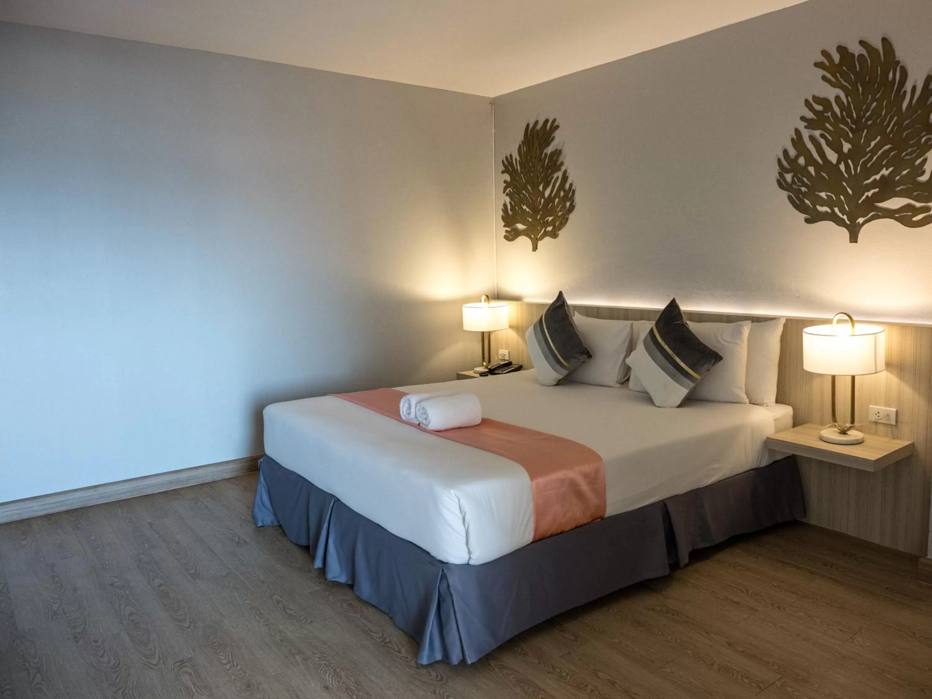 Suite with Sea View in Marine Yensabai Pattaya