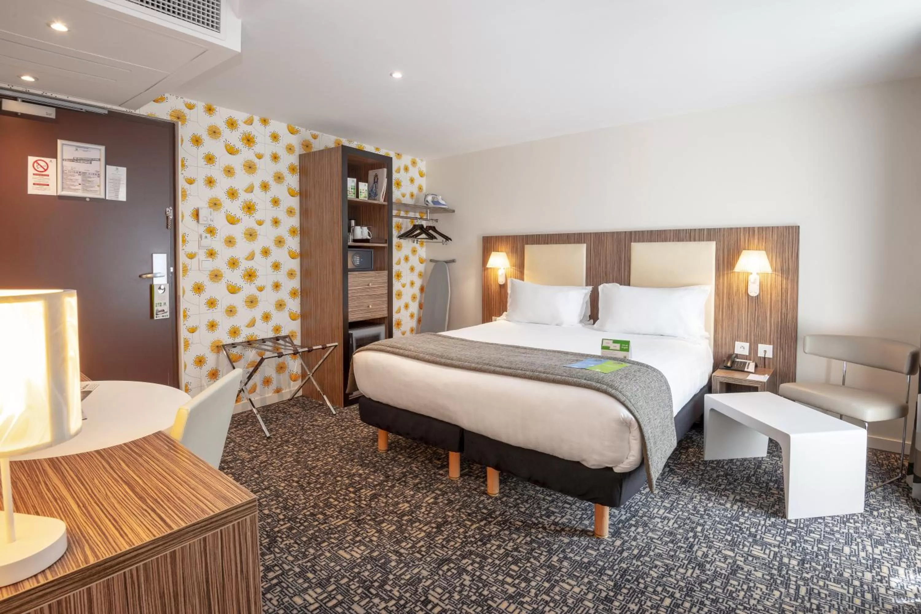 Superior Double Room in Holiday Inn Paris Opéra - Grands Boulevards by IHG
