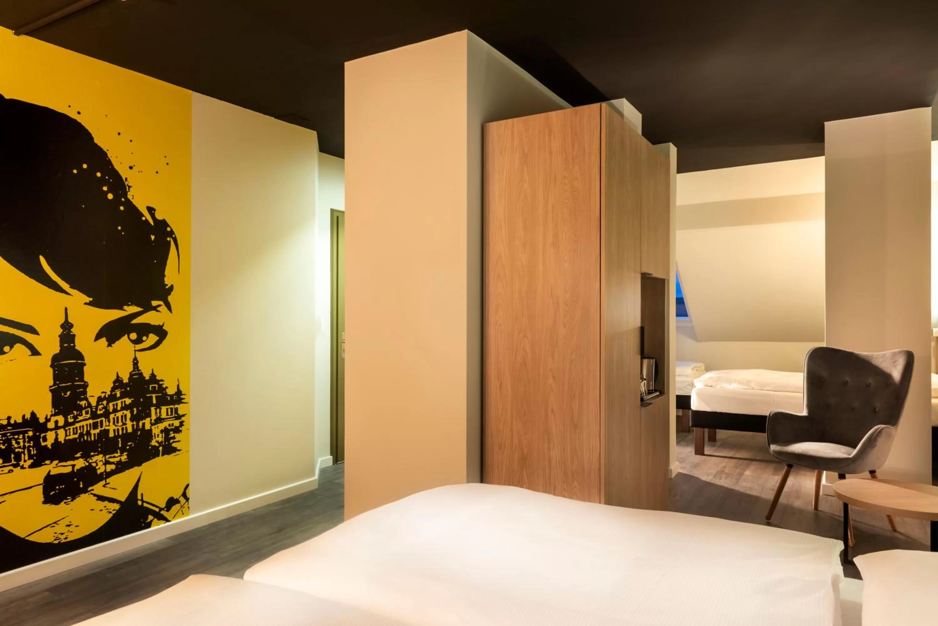 Family Room in ibis Styles Dresden Neustadt