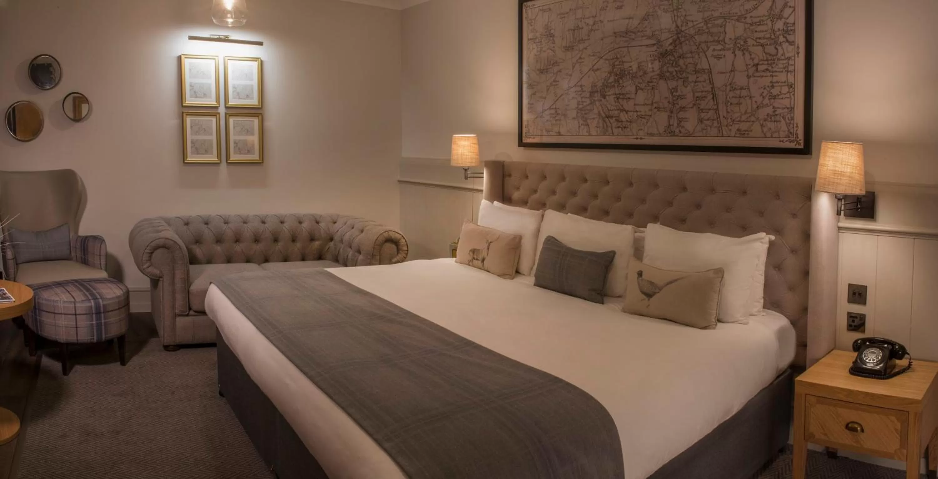 1 King Bed Premium  in Wotton House