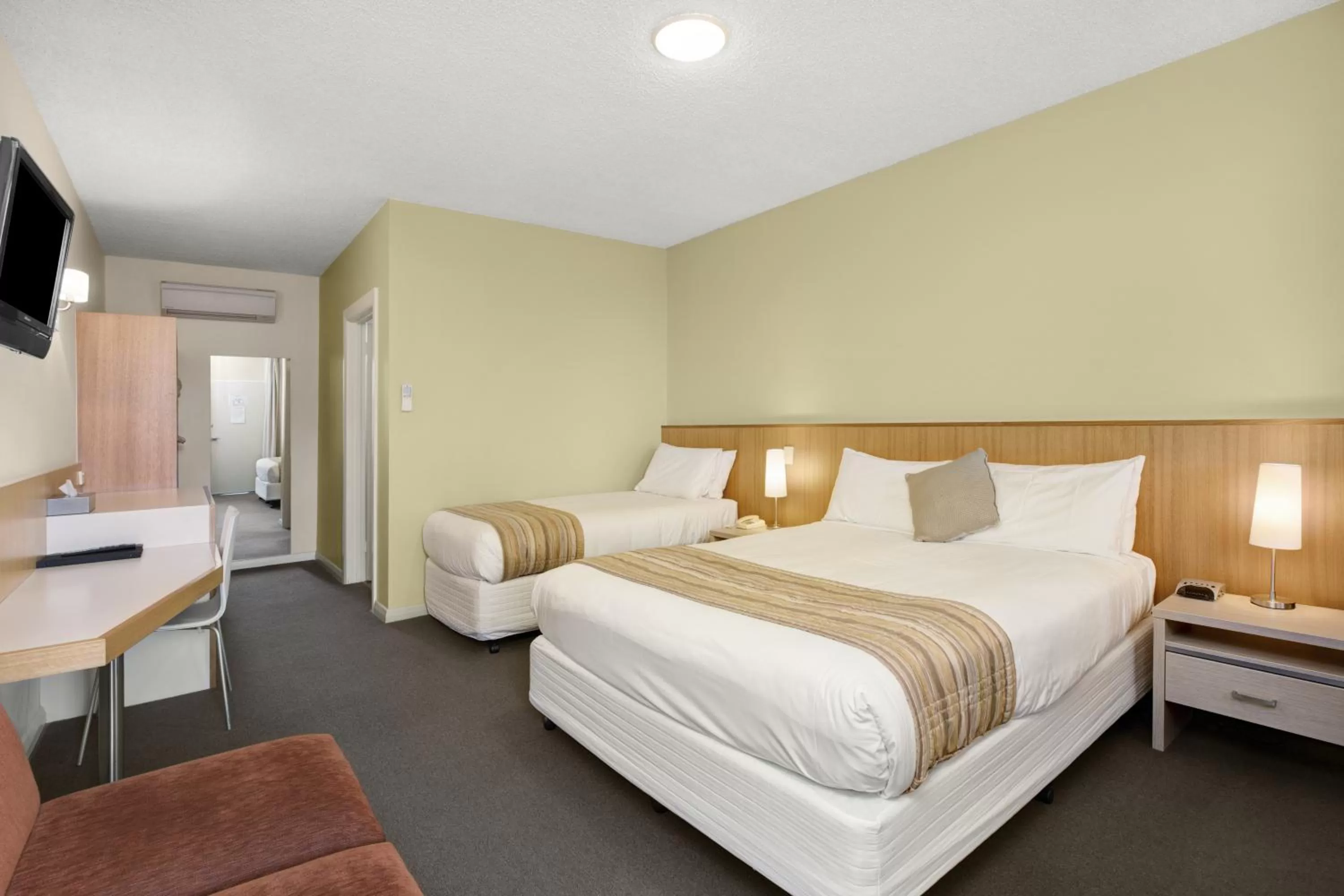 Deluxe Twin Room in Adelaide Road Motor Lodge