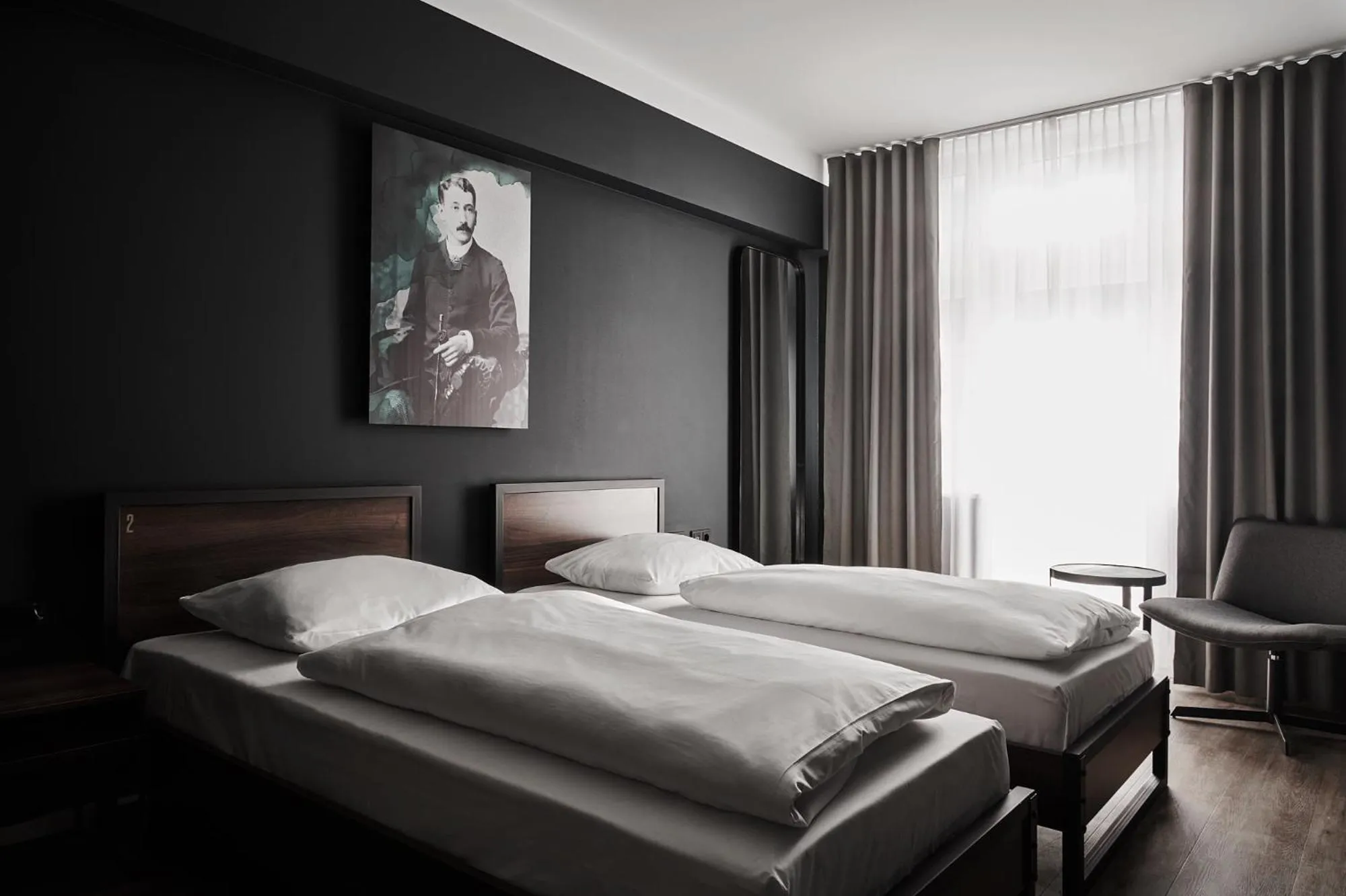 Bed in Mixed Twin Room with Shared Bathroom in GRONERS Leipzig City Center