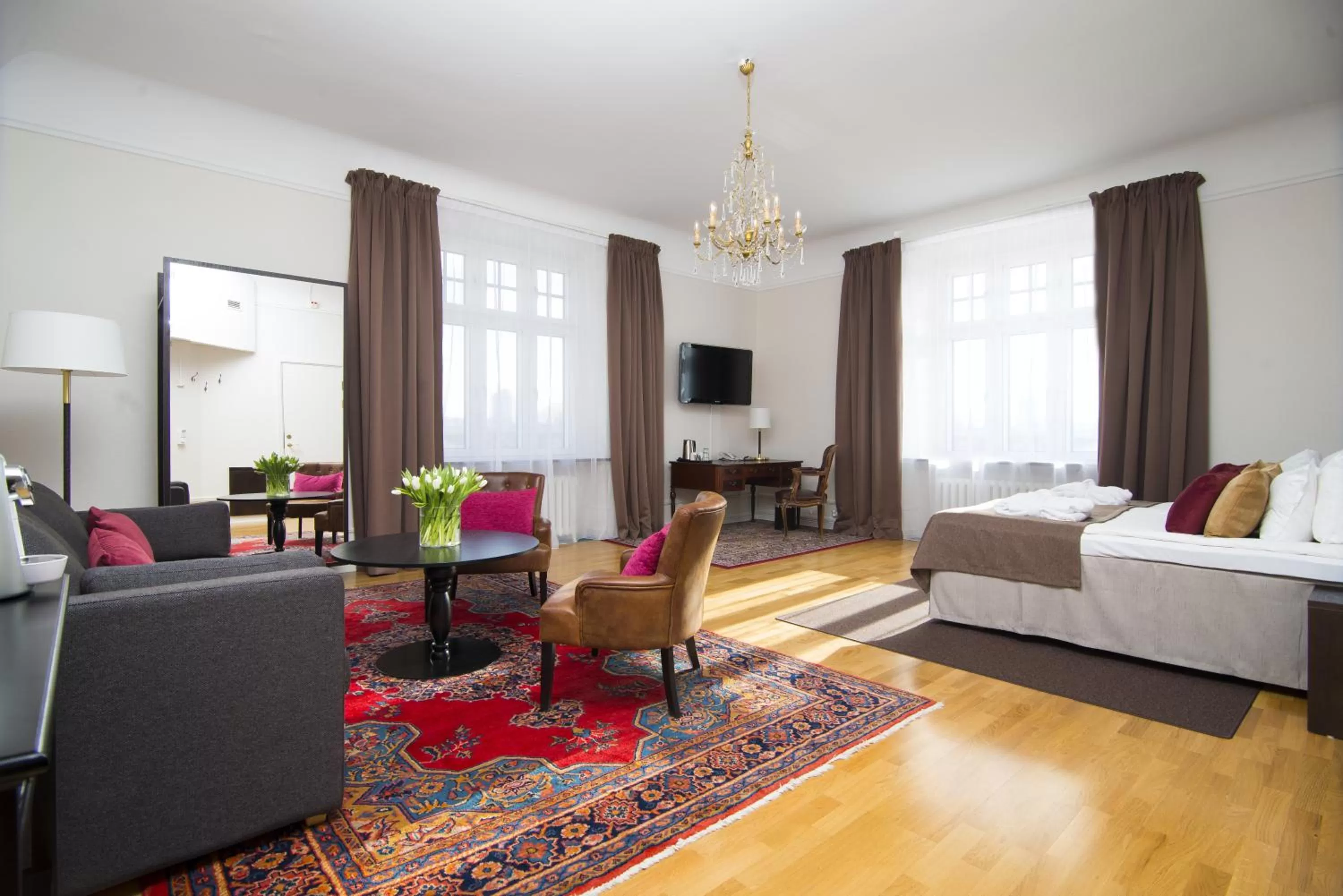 Junior Suite in Home Hotel Drott