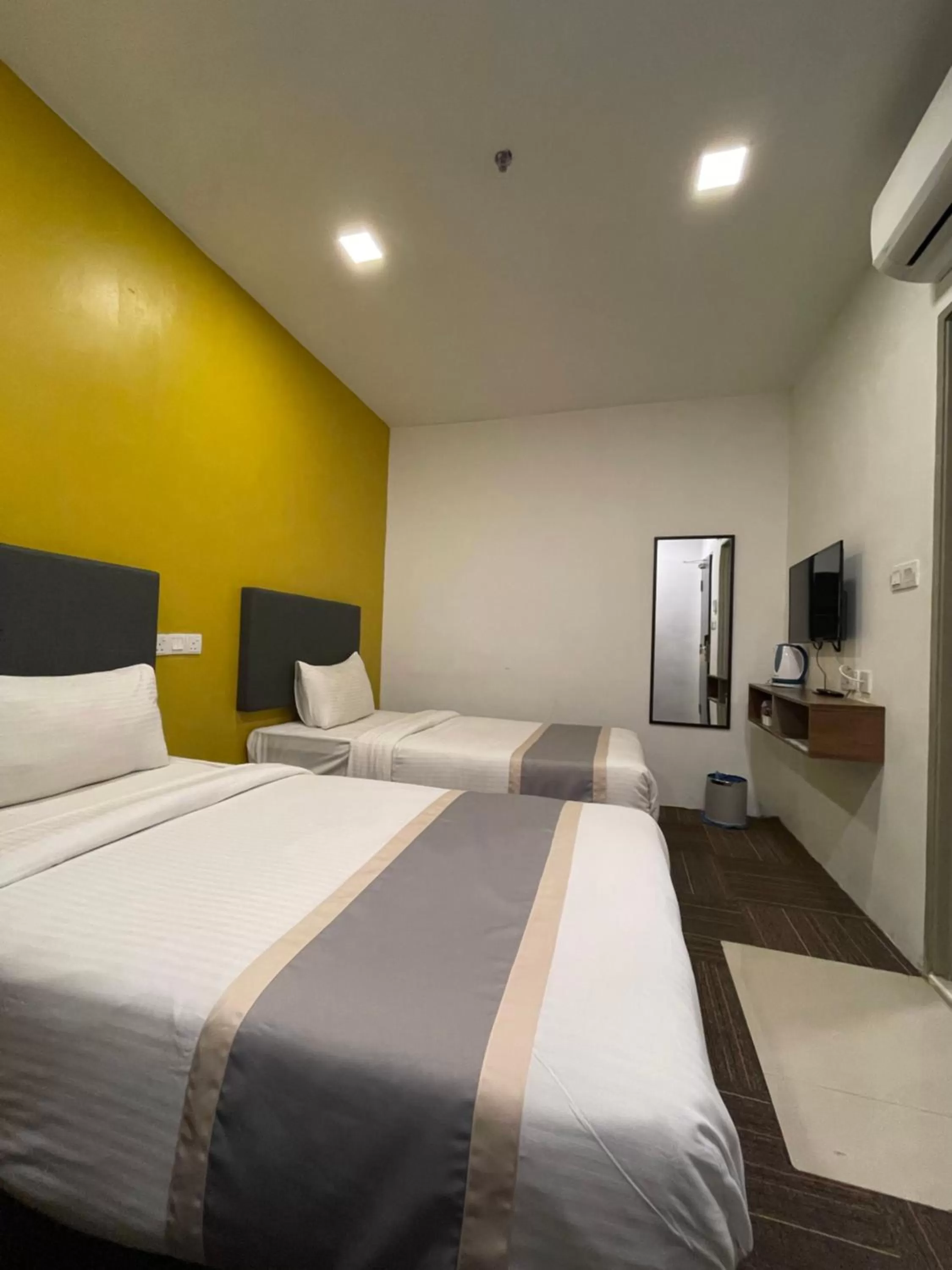 Standard Twin Room in We Hotel Langkawi