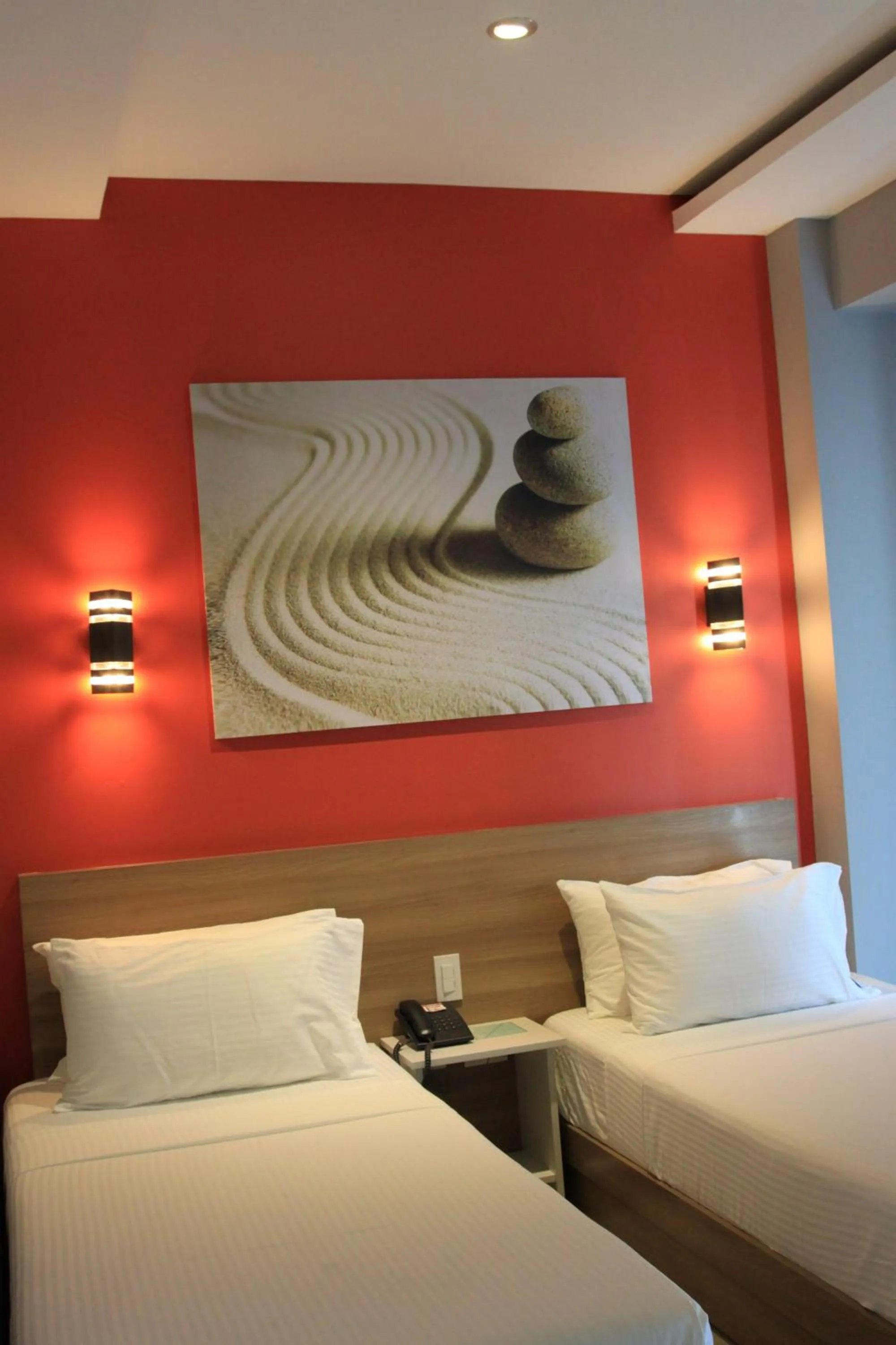 Superior Twin Room in Sumo Asia Hotels - Davao