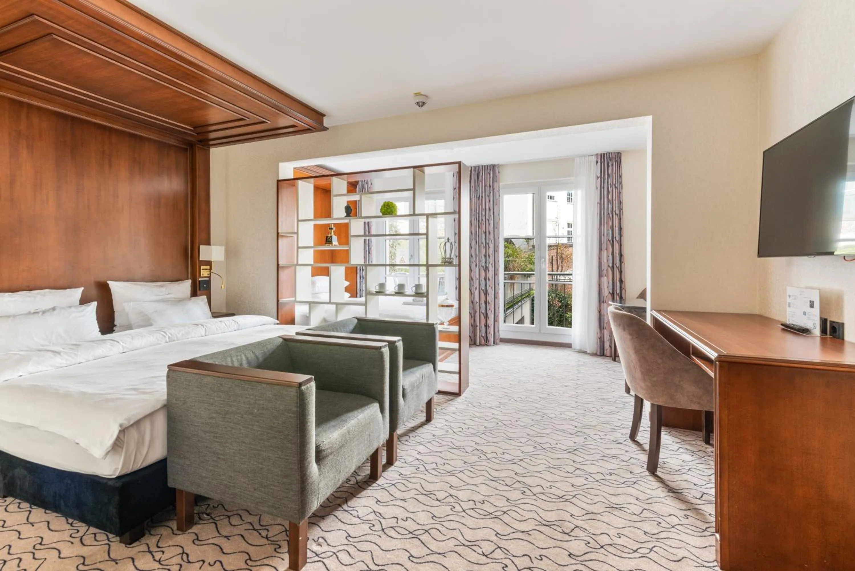 Superior Triple Room in AdvaStay by KING's