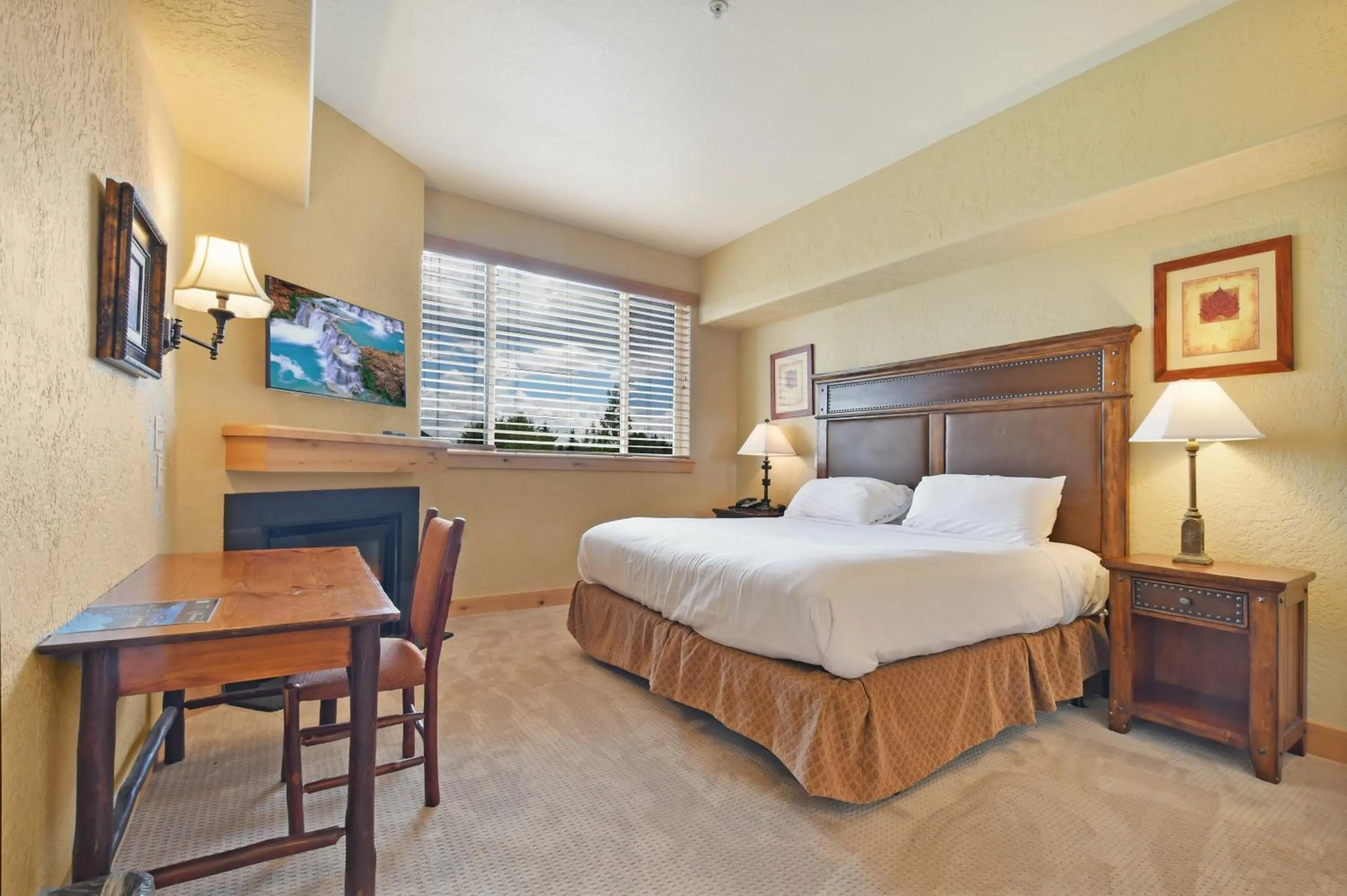 Two-Bedroom Suite in Silverado Lodge by Park City - Canyons Village