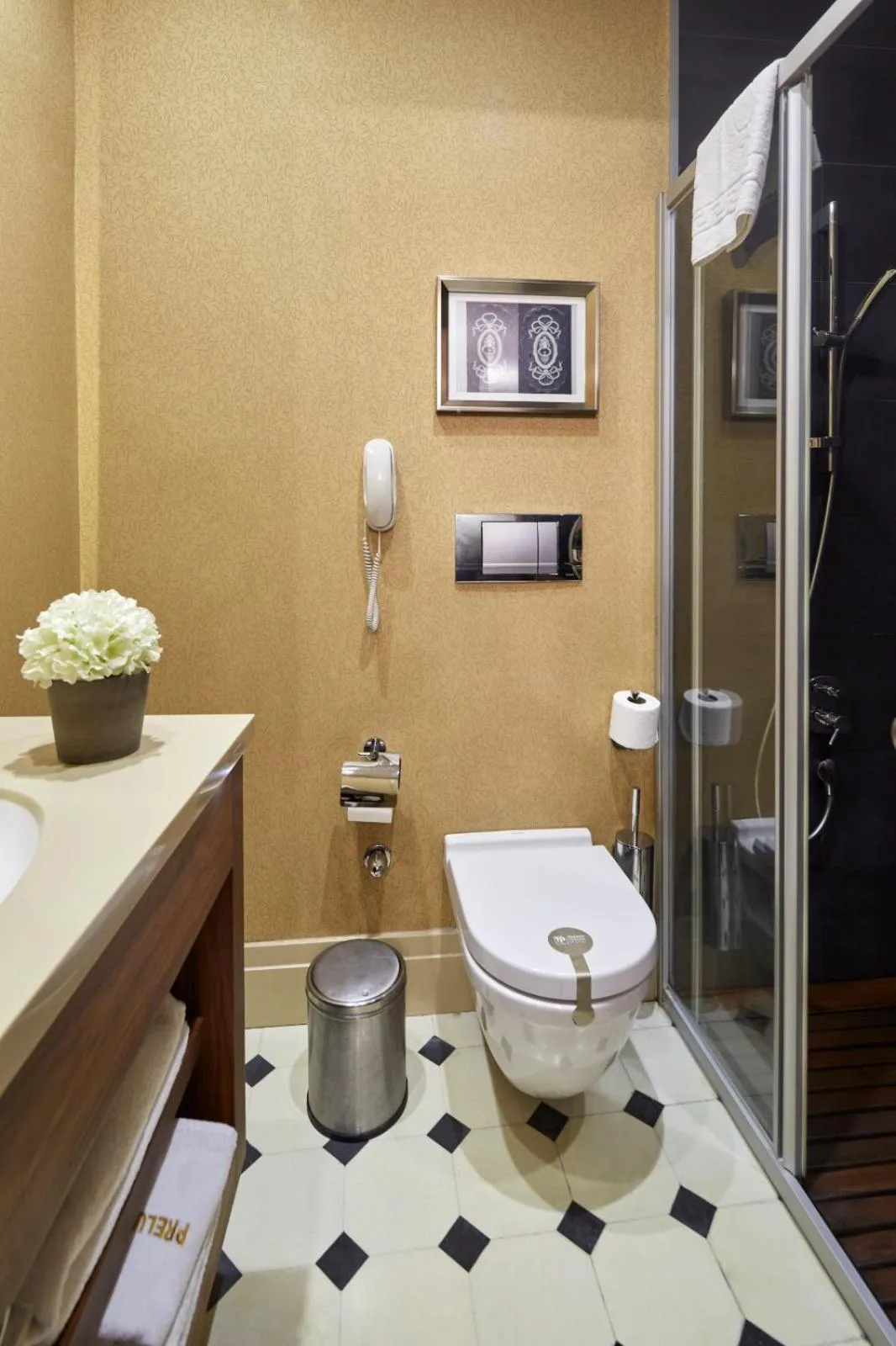 Panoramic Suite with Terrace in Taksim Prelude Hotel